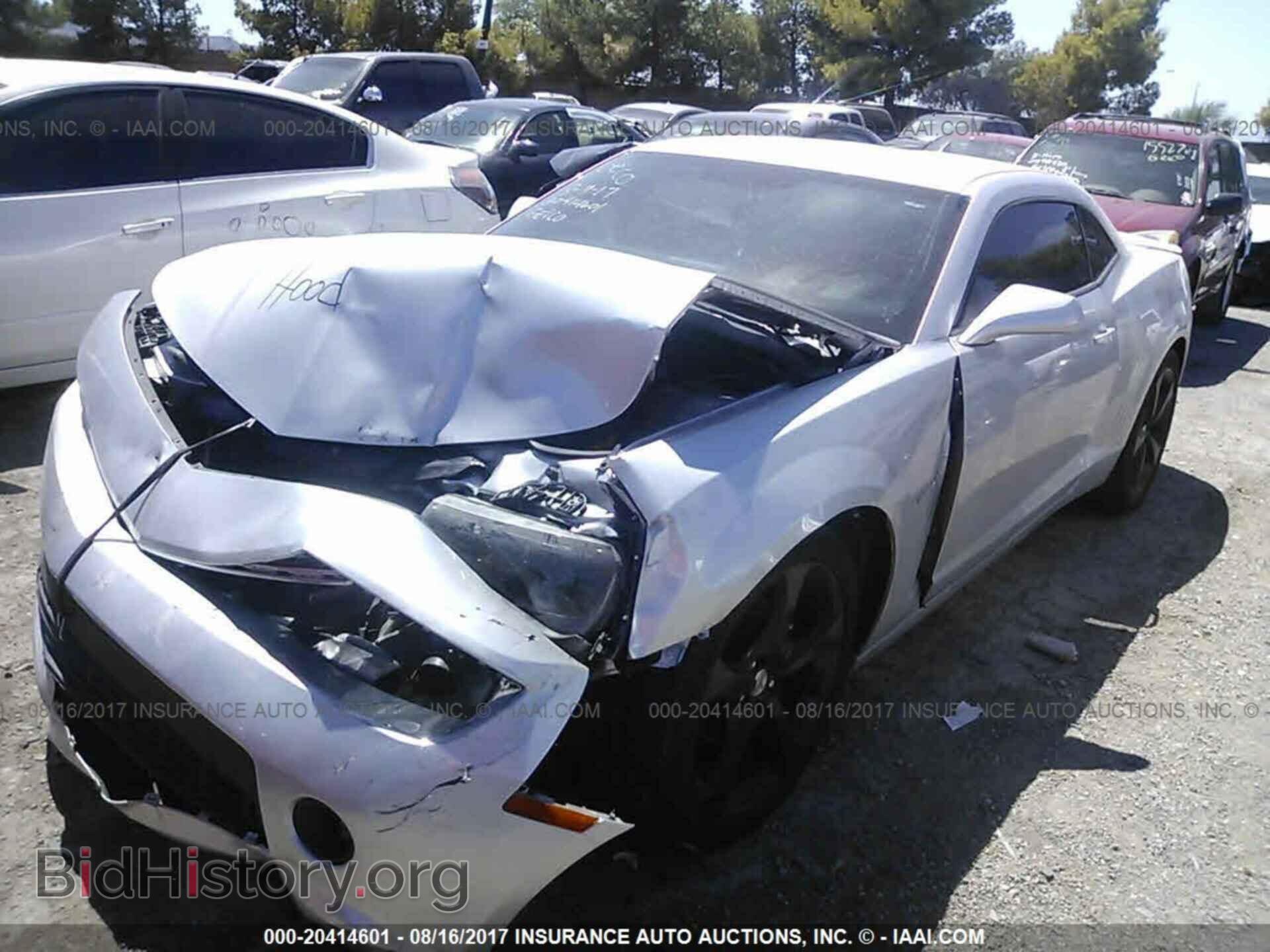 2014 Chevrolet Camaro - VIN: 2G1FB1E30E9271756 - Фото 2
