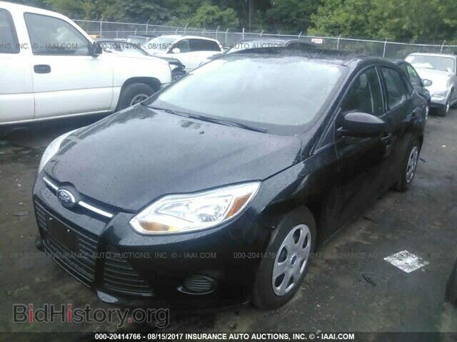 2014 Ford Focus - VIN: 1FADP3E21EL309819 - Photo 2