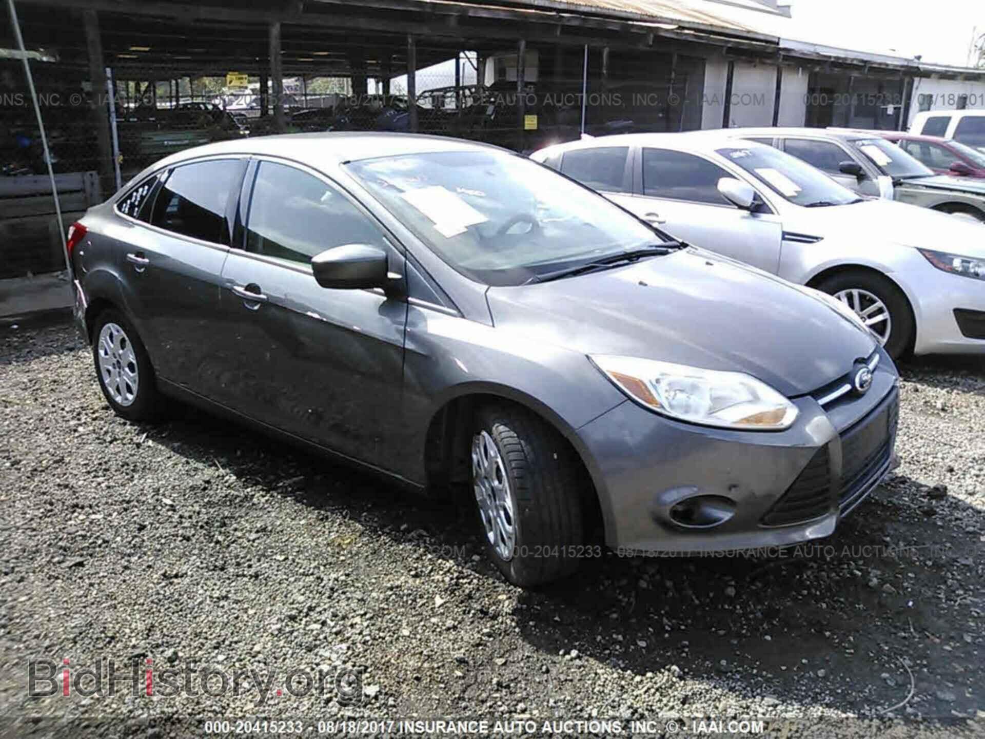 Photo 1FAHP3F28CL292952 - Ford Focus 2012