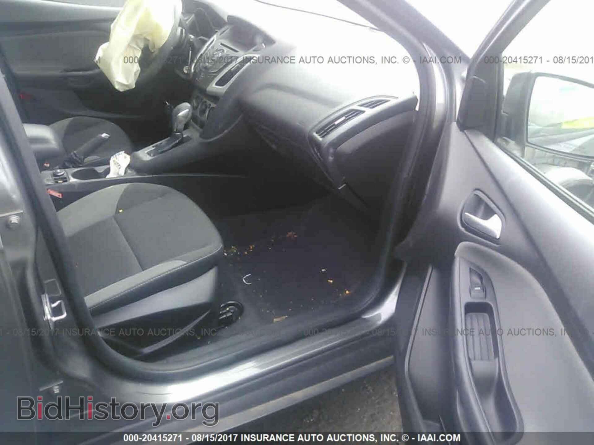 2012 Ford Focus - VIN: 1FAHP3K2XCL413180 - Photo 5
