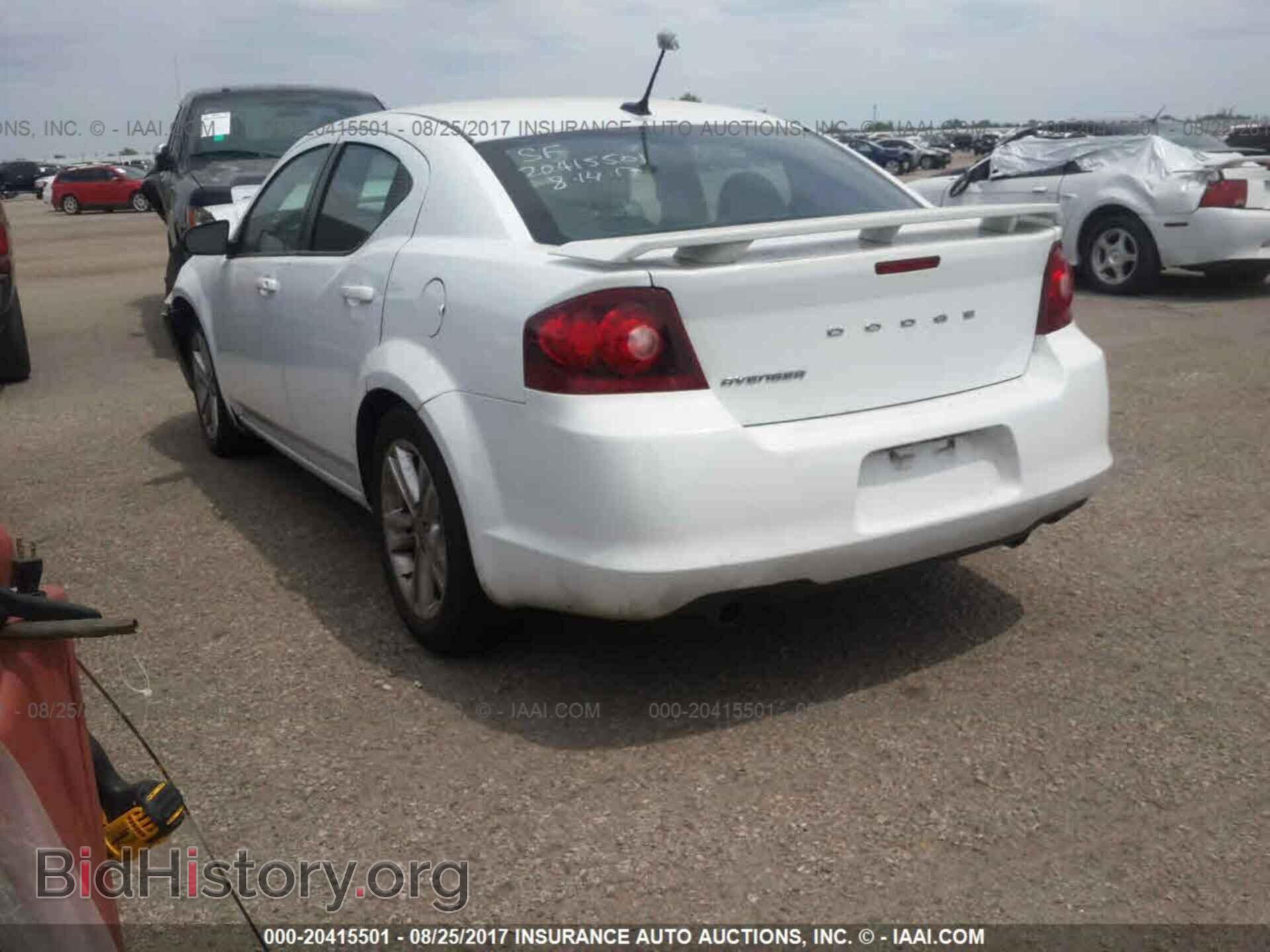 2013 Dodge Avenger - VIN: 1C3CDZAG3DN768795 - Photo 3