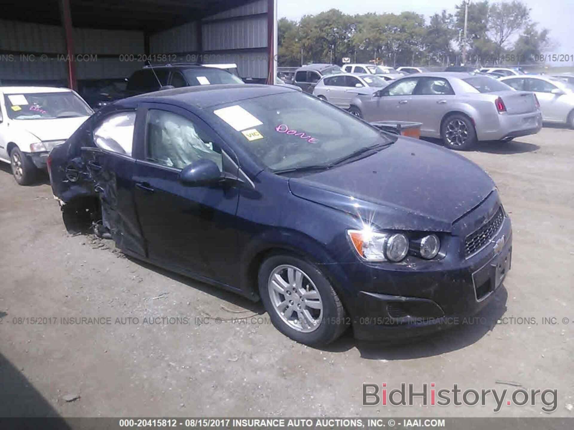 Photo 1G1JC5SH4F4176524 - Chevrolet Sonic 2015