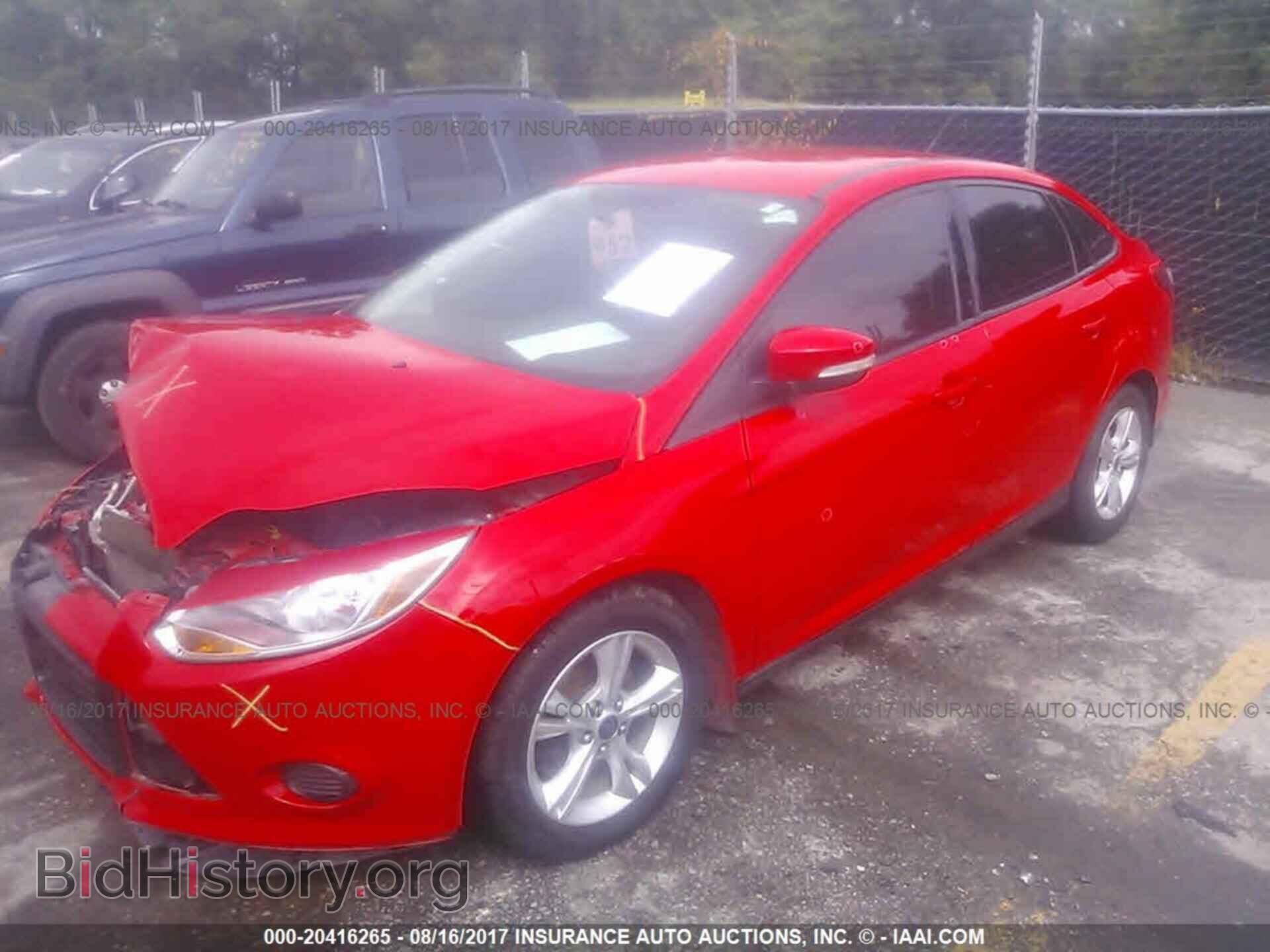 2013 Ford Focus - VIN: 1FADP3F29DL362409 - Фото 2