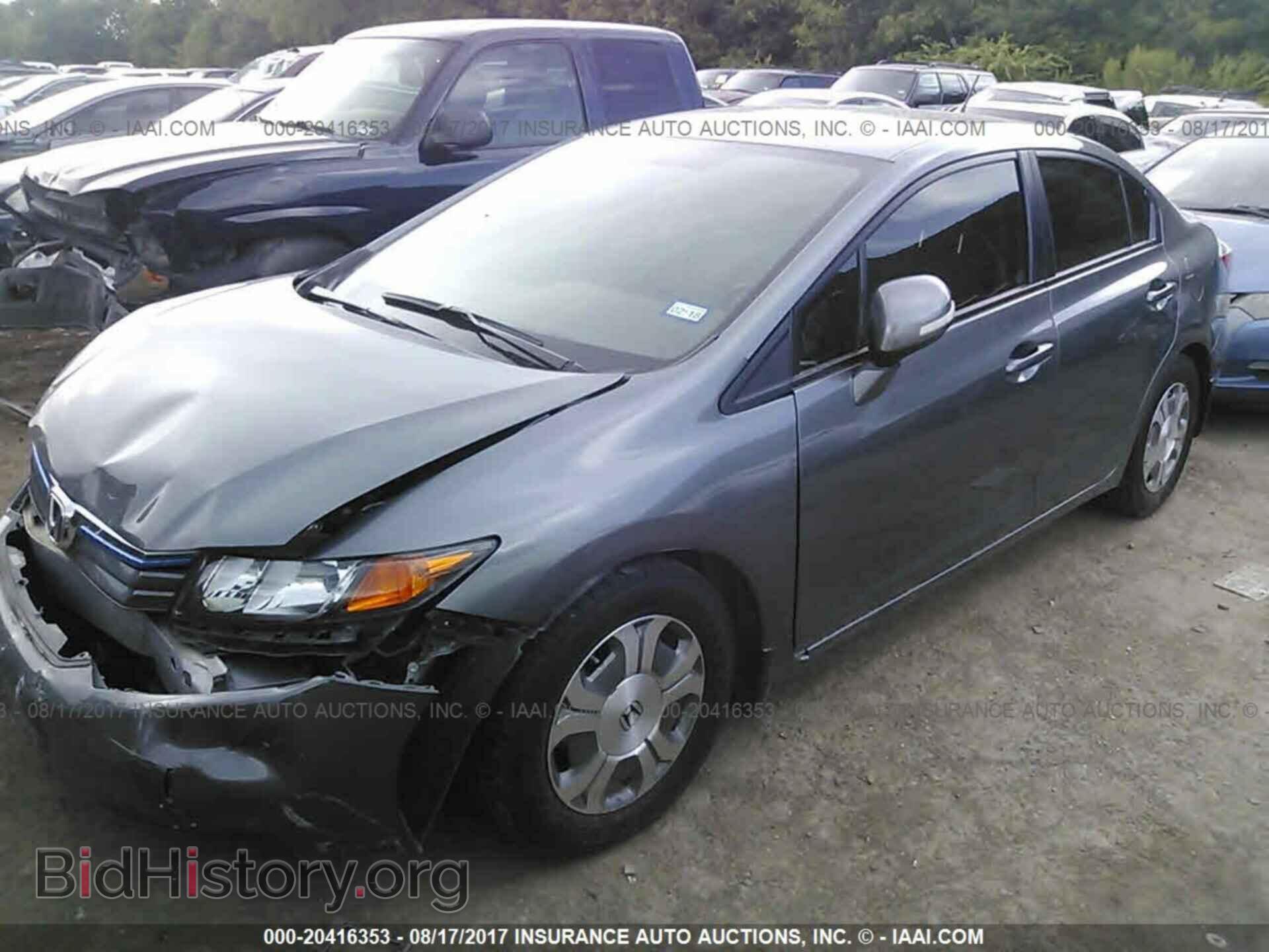 2012 Honda Civic - VIN: JHMFB4F24CS004032 - Photo 2