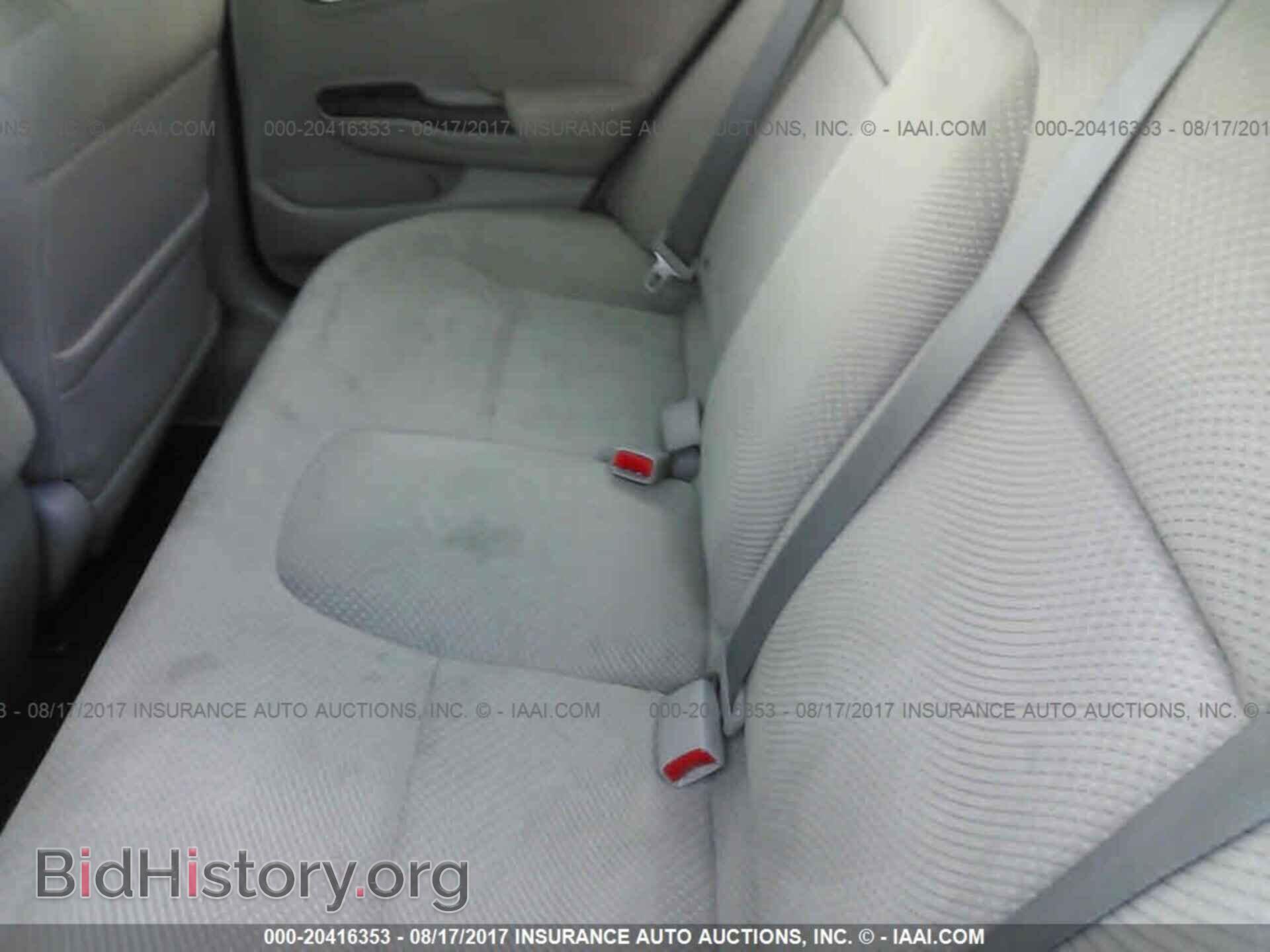 2012 Honda Civic - VIN: JHMFB4F24CS004032 - Photo 8