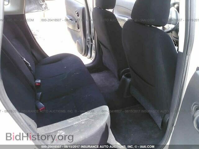 2014 Nissan Versa note - VIN: 3N1CE2CPXEL417481 - Photo 8