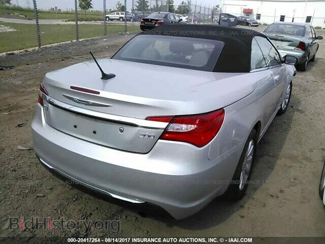 2011 Chrysler 200 - VIN: 1C3BC2EB6BN537276 - Photo 4