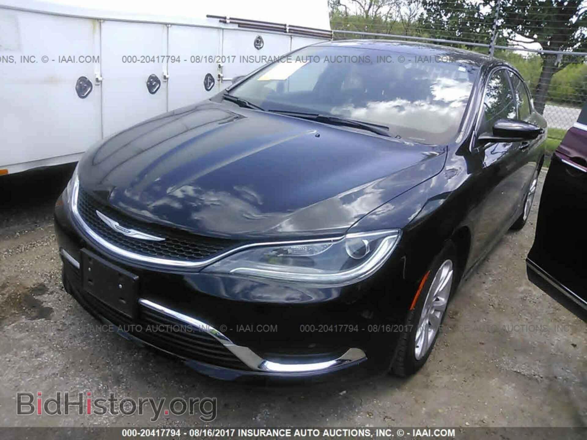 2016 Chrysler 200 - VIN: 1C3CCCAB5GN155280 - Photo 2