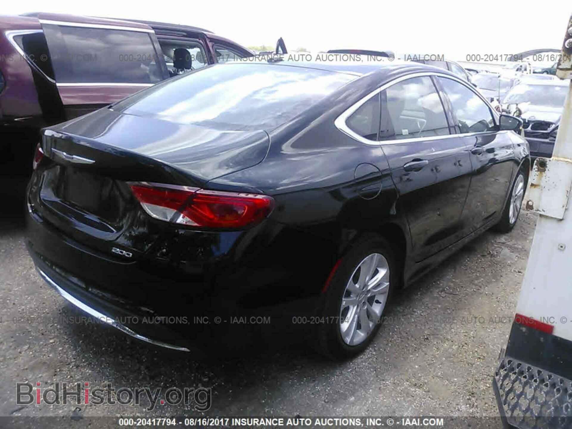 2016 Chrysler 200 - VIN: 1C3CCCAB5GN155280 - Photo 4