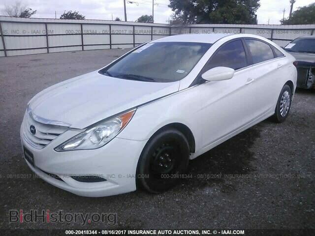 2012 Hyundai Sonata - VIN: 5NPEB4AC3CH458610 - Photo 2