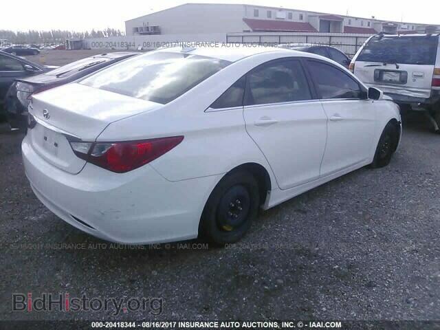 2012 Hyundai Sonata - VIN: 5NPEB4AC3CH458610 - Photo 4