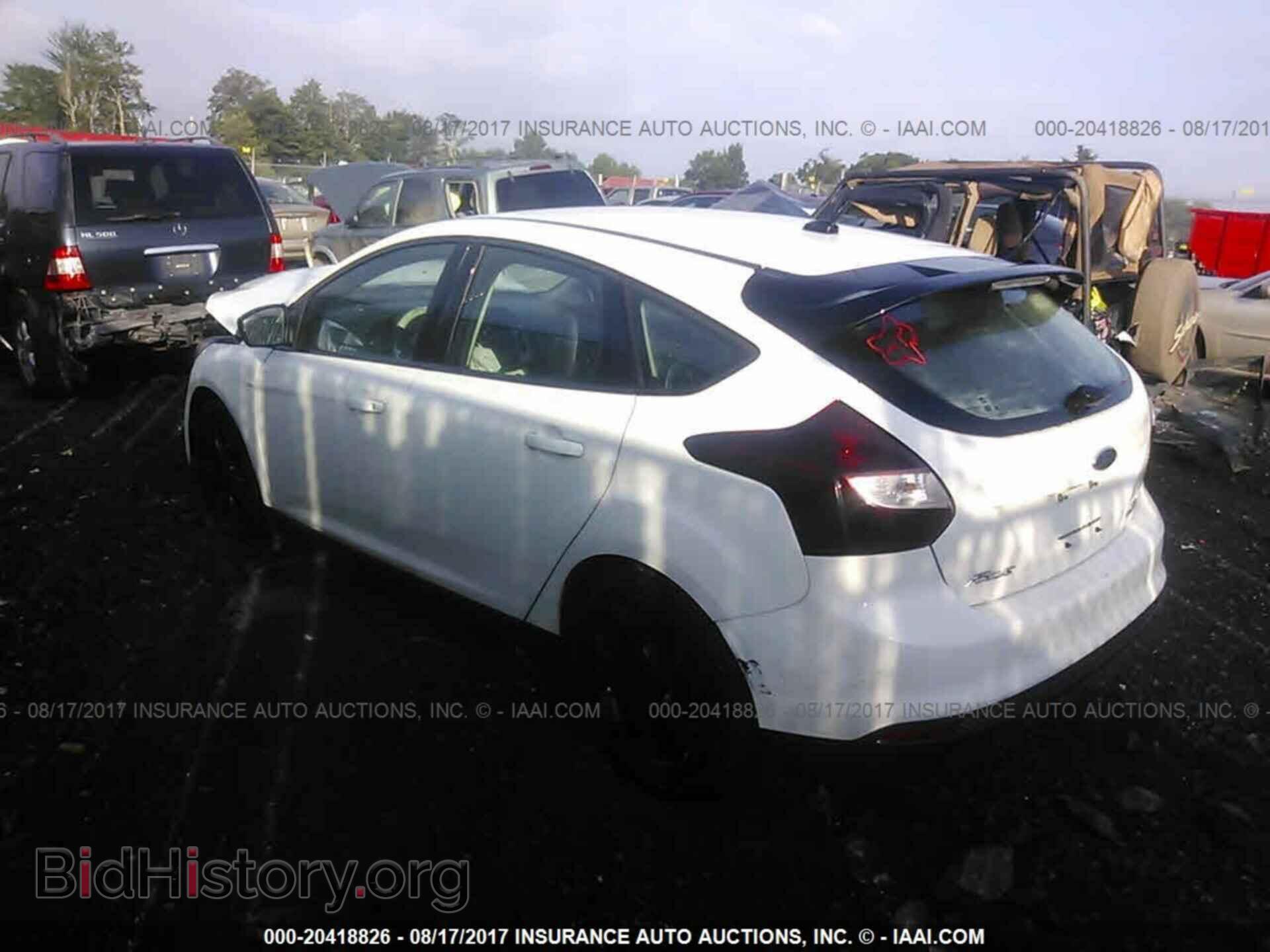 2013 Ford Focus - VIN: 1FADP3K28DL169075 - Фото 3