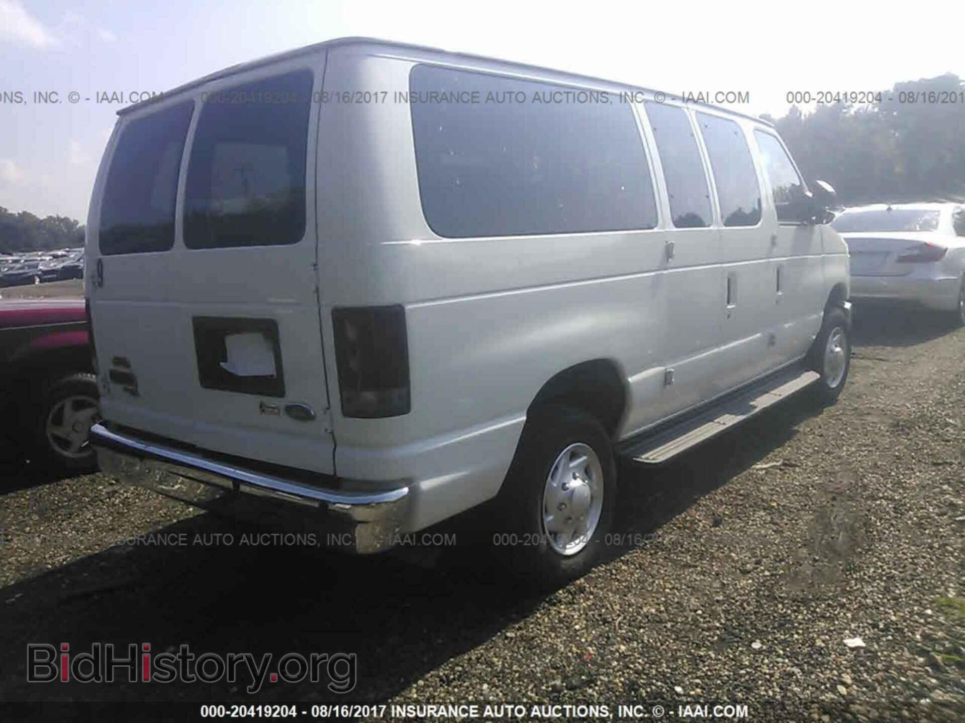 2011 Ford Econoline - VIN: 1FBNE3BL0BDB25029 - Photo 4
