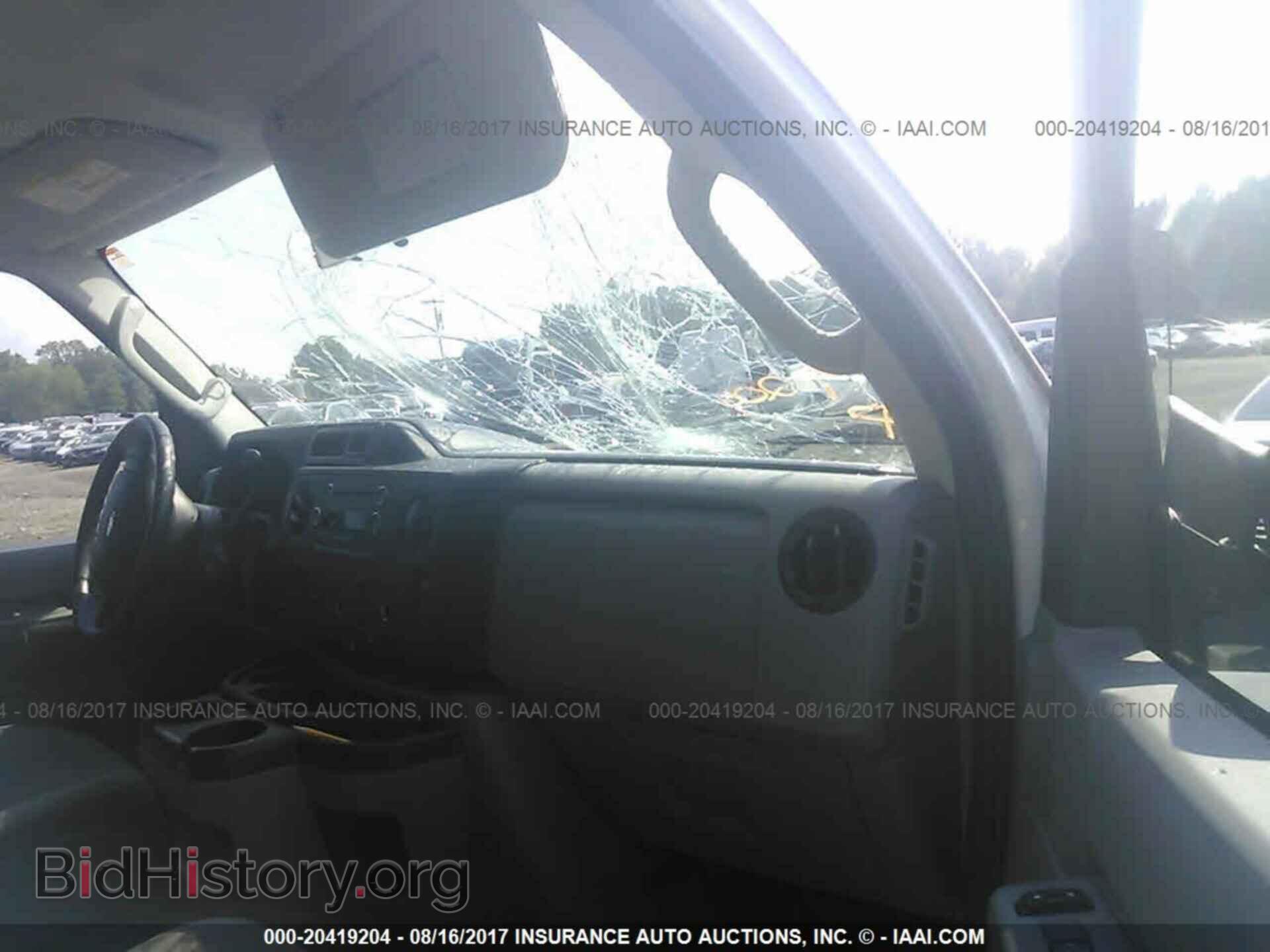 2011 Ford Econoline - VIN: 1FBNE3BL0BDB25029 - Photo 5