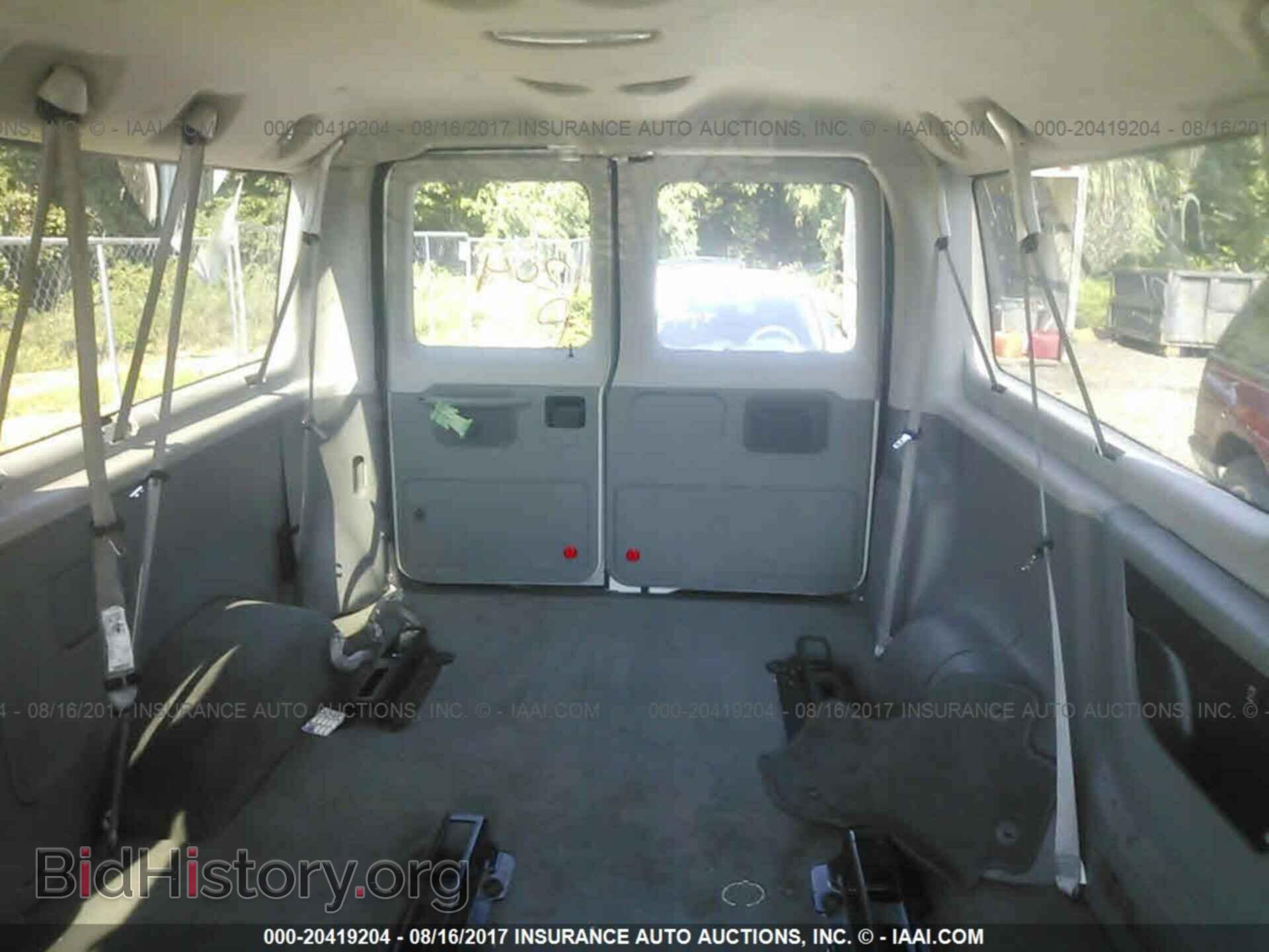 2011 Ford Econoline - VIN: 1FBNE3BL0BDB25029 - Photo 8