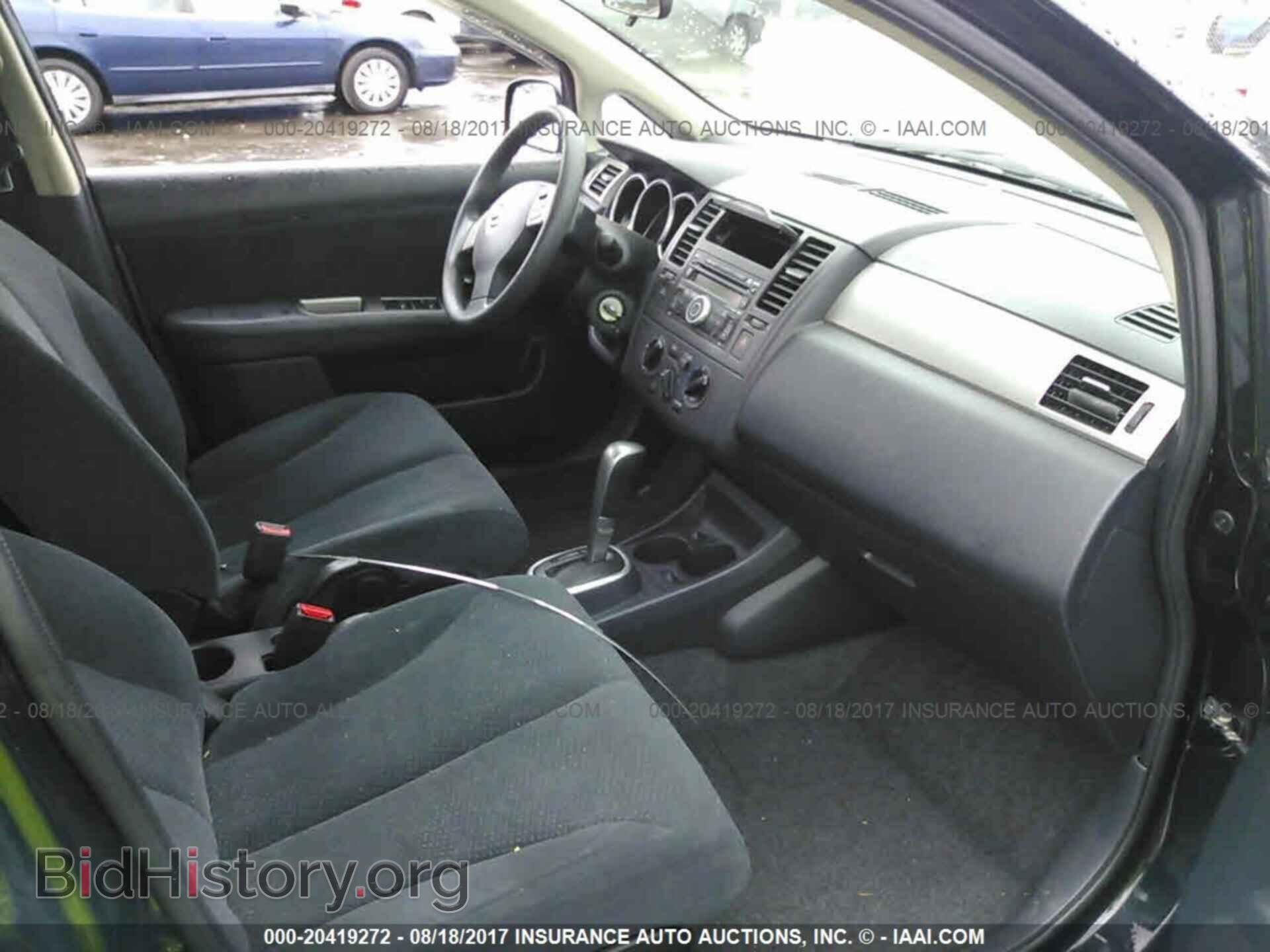 2011 Nissan Versa - VIN: 3N1BC1AP3BL360017 - Photo 5