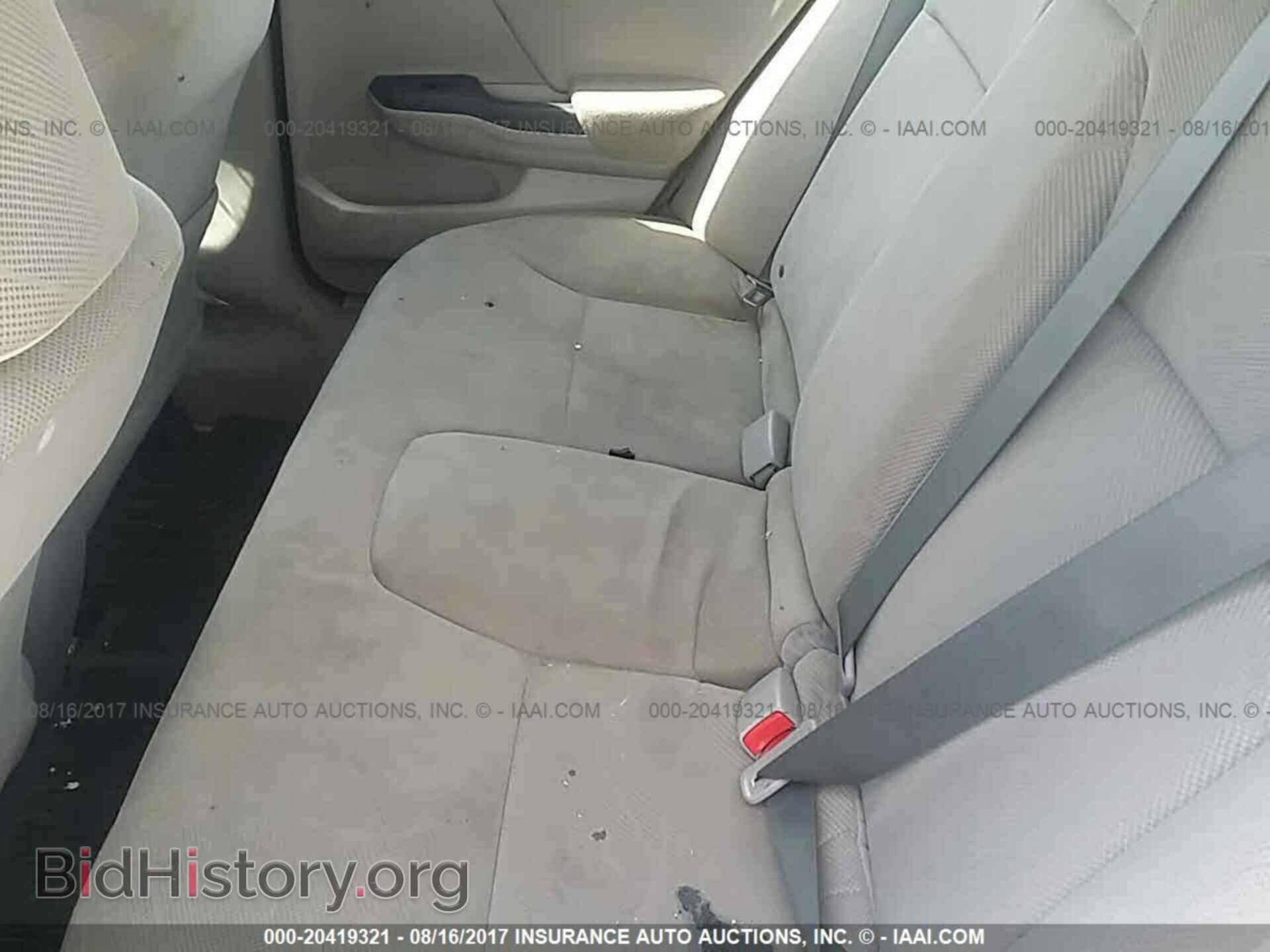 2012 Honda Civic - VIN: 19XFB2F58CE309925 - Photo 8