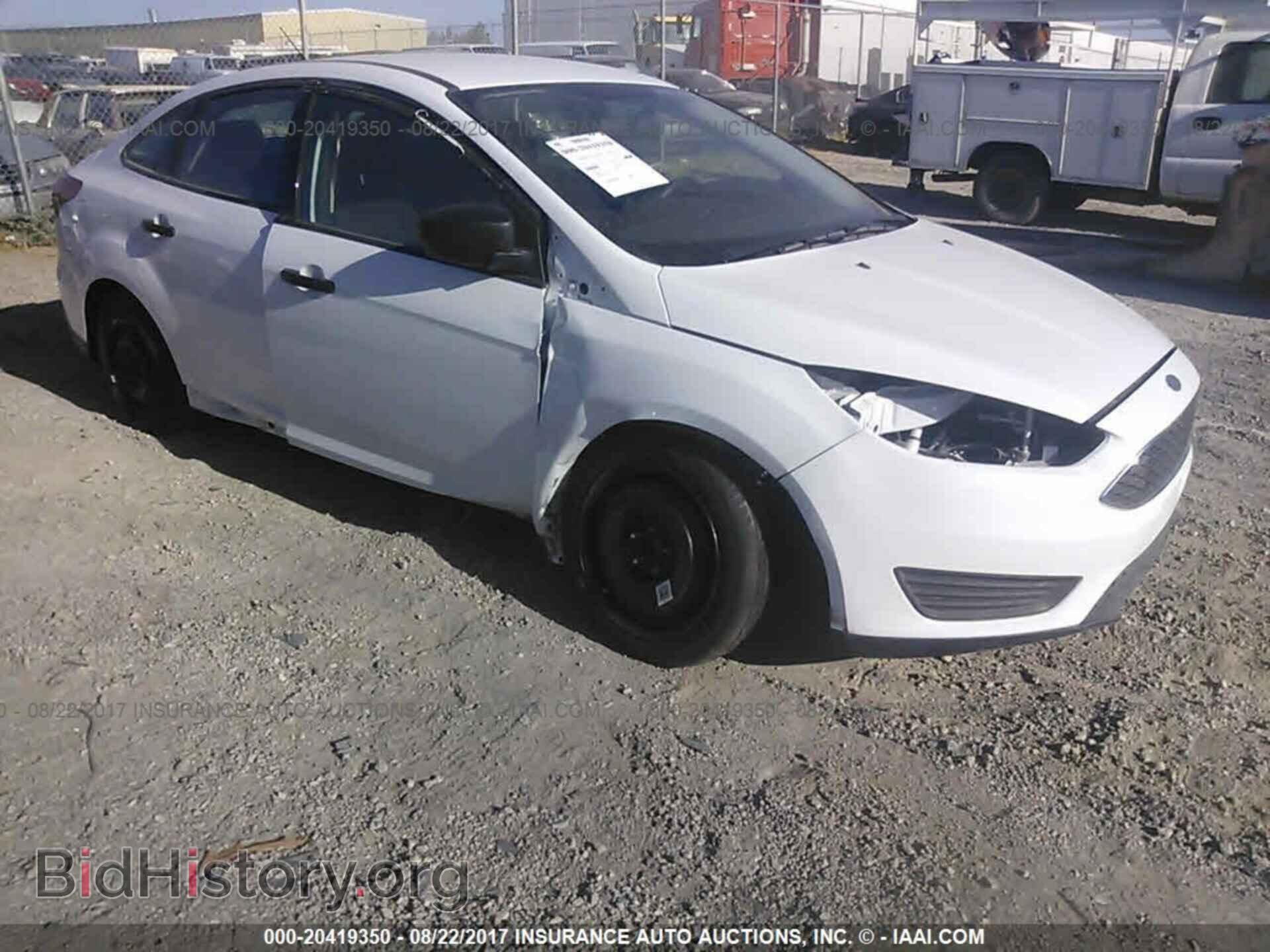 Photo 1FADP3E21HL236049 - Ford Focus 2017