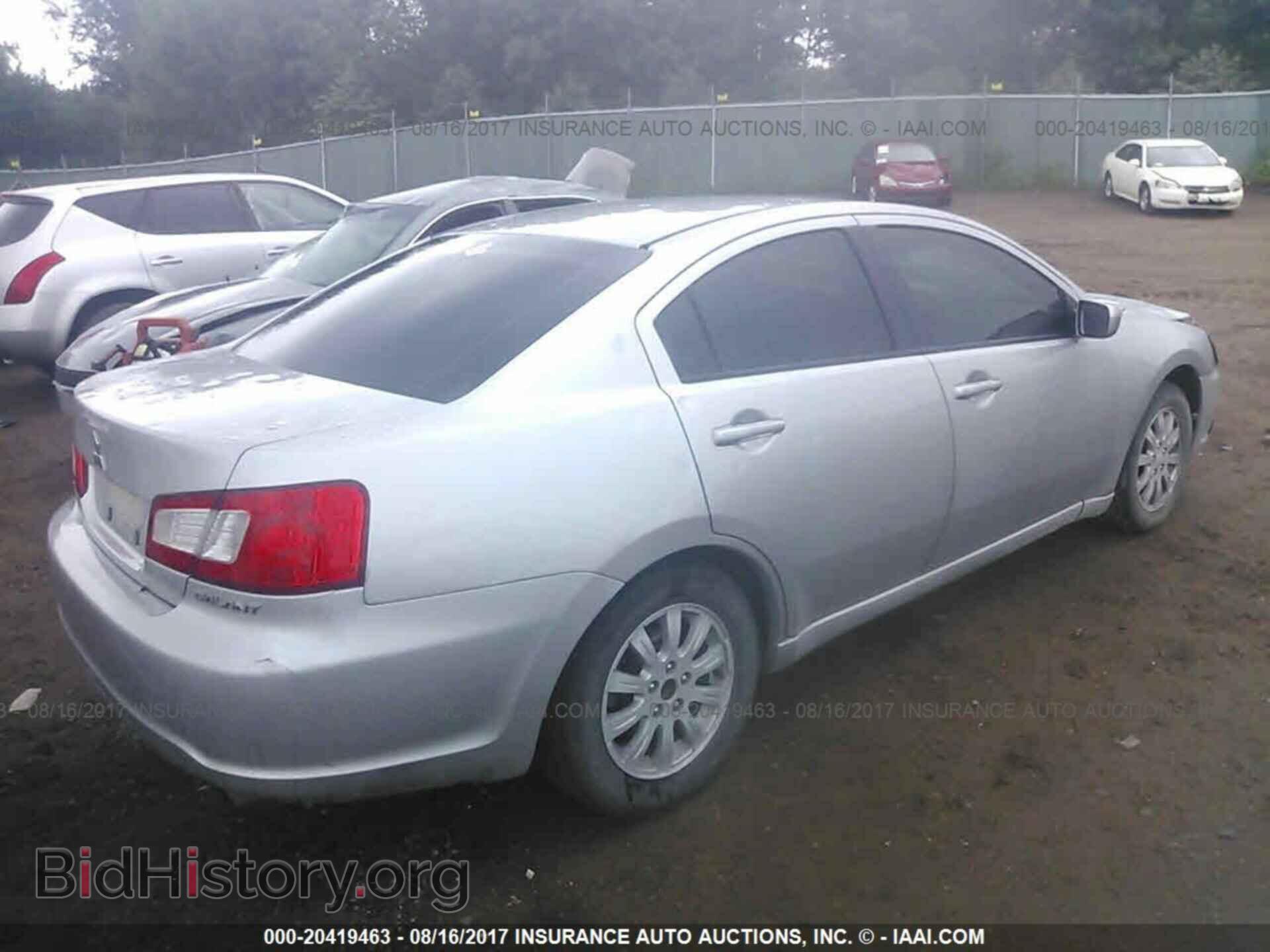 2011 Mitsubishi Galant - VIN: 4A32B2FFXBE018535 - Фото 4