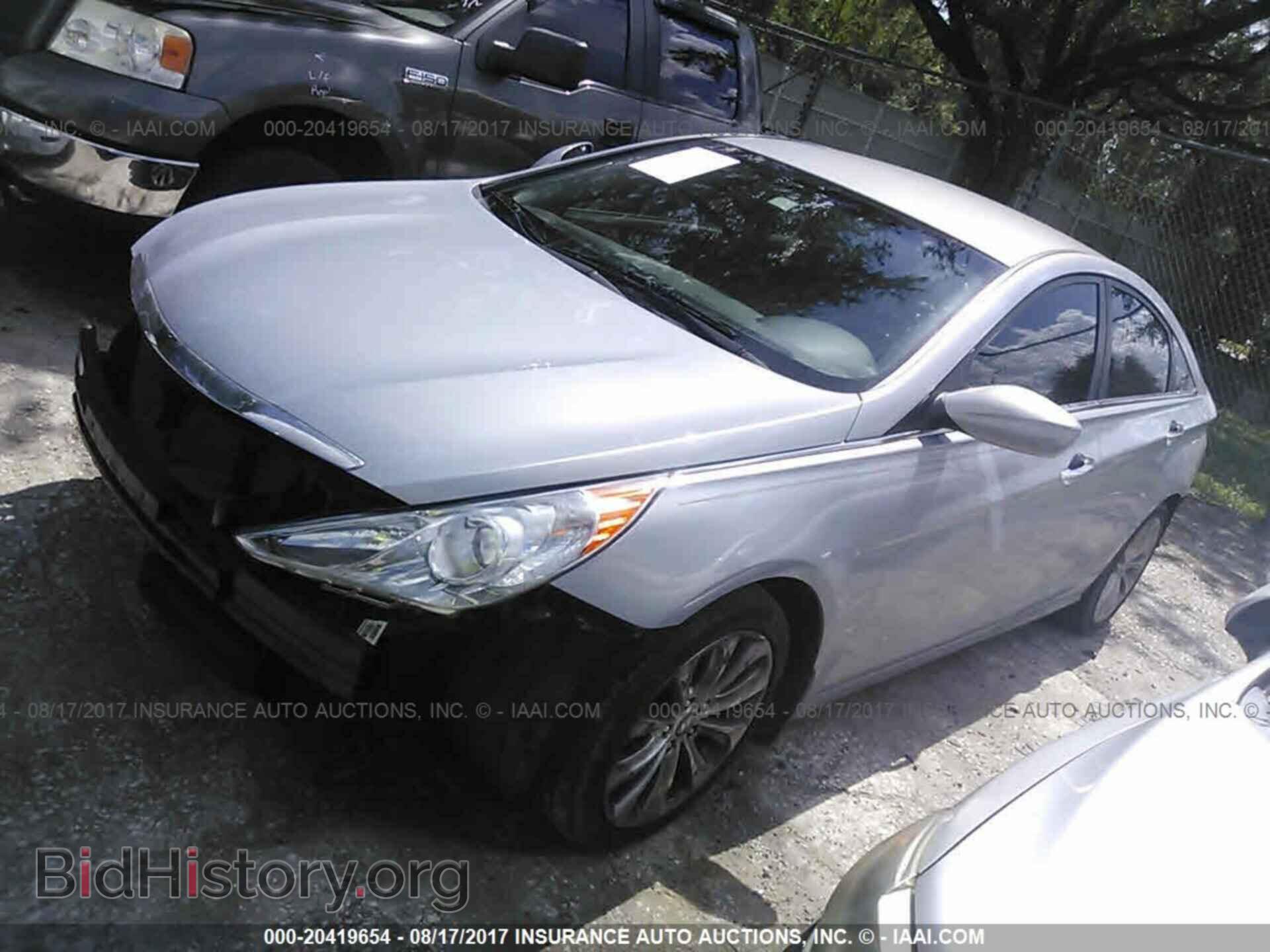2012 Hyundai Sonata - VIN: 5NPEC4ABXCH431814 - Фото 2