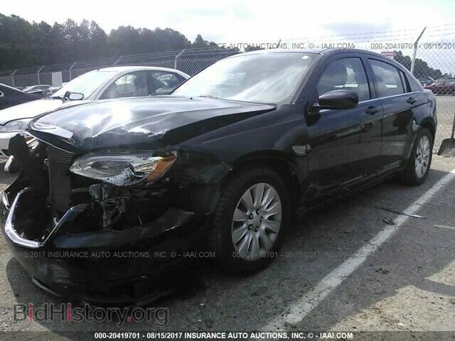 2012 Chrysler 200 - VIN: 1C3CCBAB0CN152517 - Фото 2