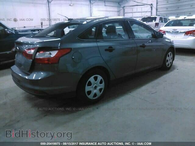 2012 Ford Focus - VIN: 1FAHP3E28CL319505 - Photo 4
