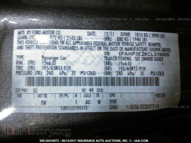 2012 Ford Focus - VIN: 1FAHP3E28CL319505 - Photo 9