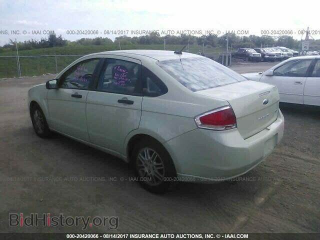 2011 Ford Focus - VIN: 1FAHP3FN9BW177221 - Фото 3