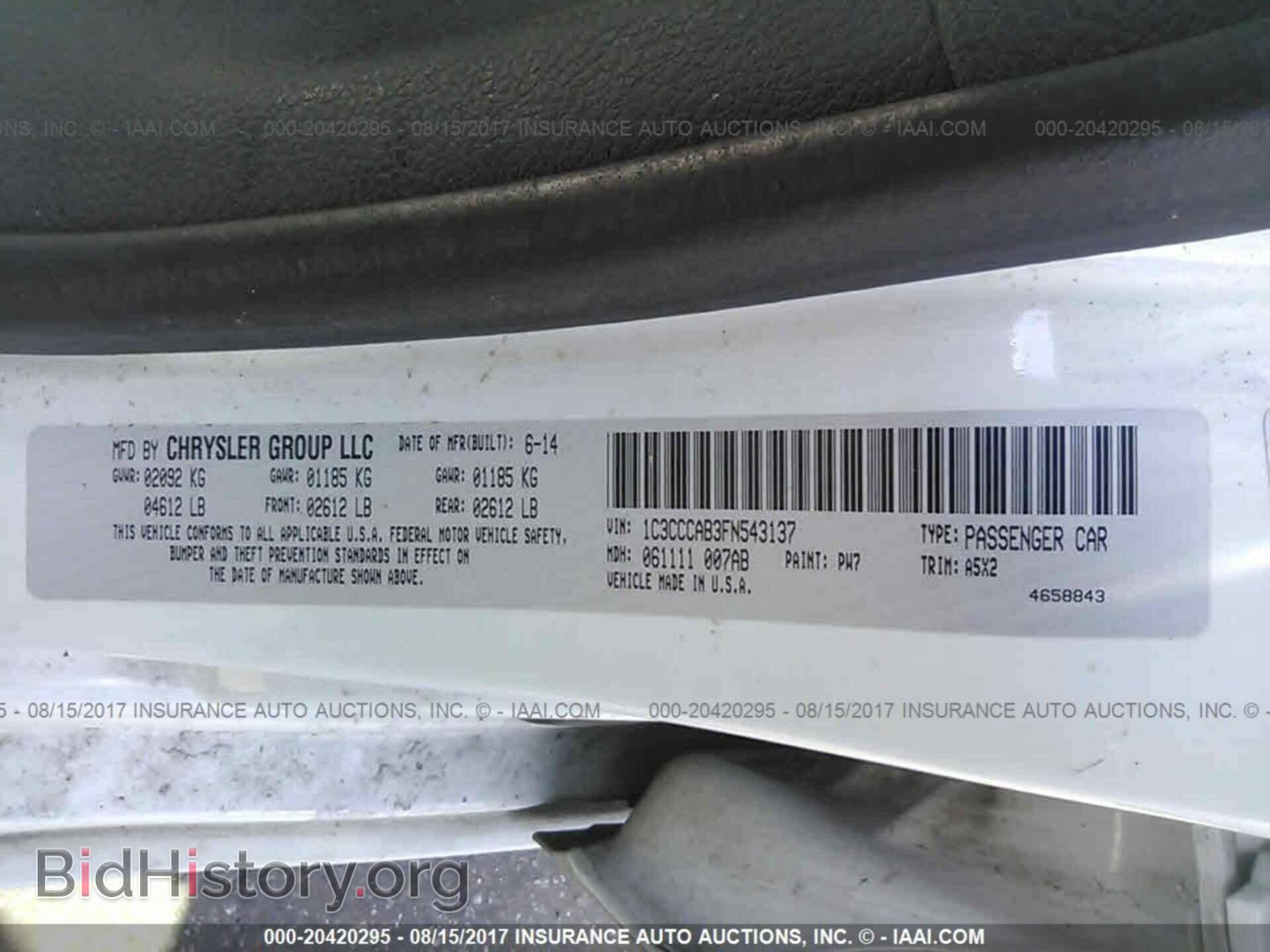 2015 Chrysler 200 - VIN: 1C3CCCAB3FN543137 - Photo 9