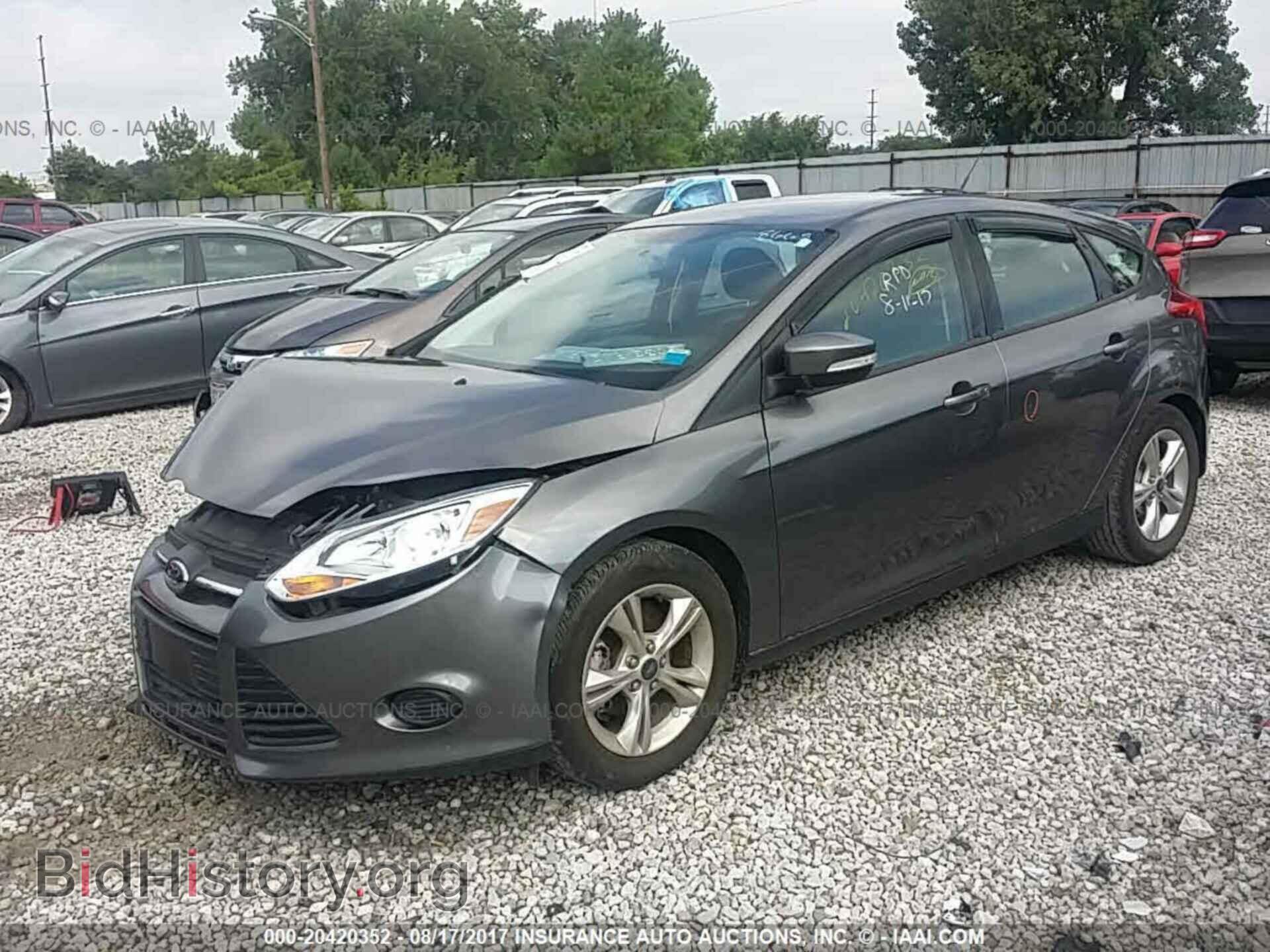2013 Ford Focus - VIN: 1FADP3K23DL258665 - Photo 2