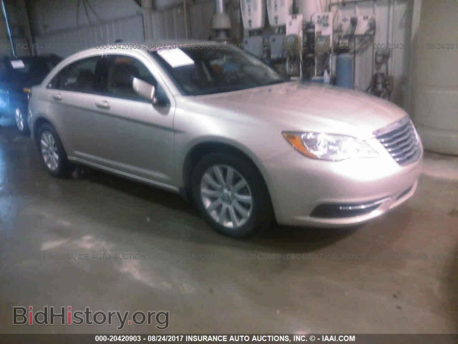 Фотография 1C3CCBBB8DN612457 - Chrysler 200 2013