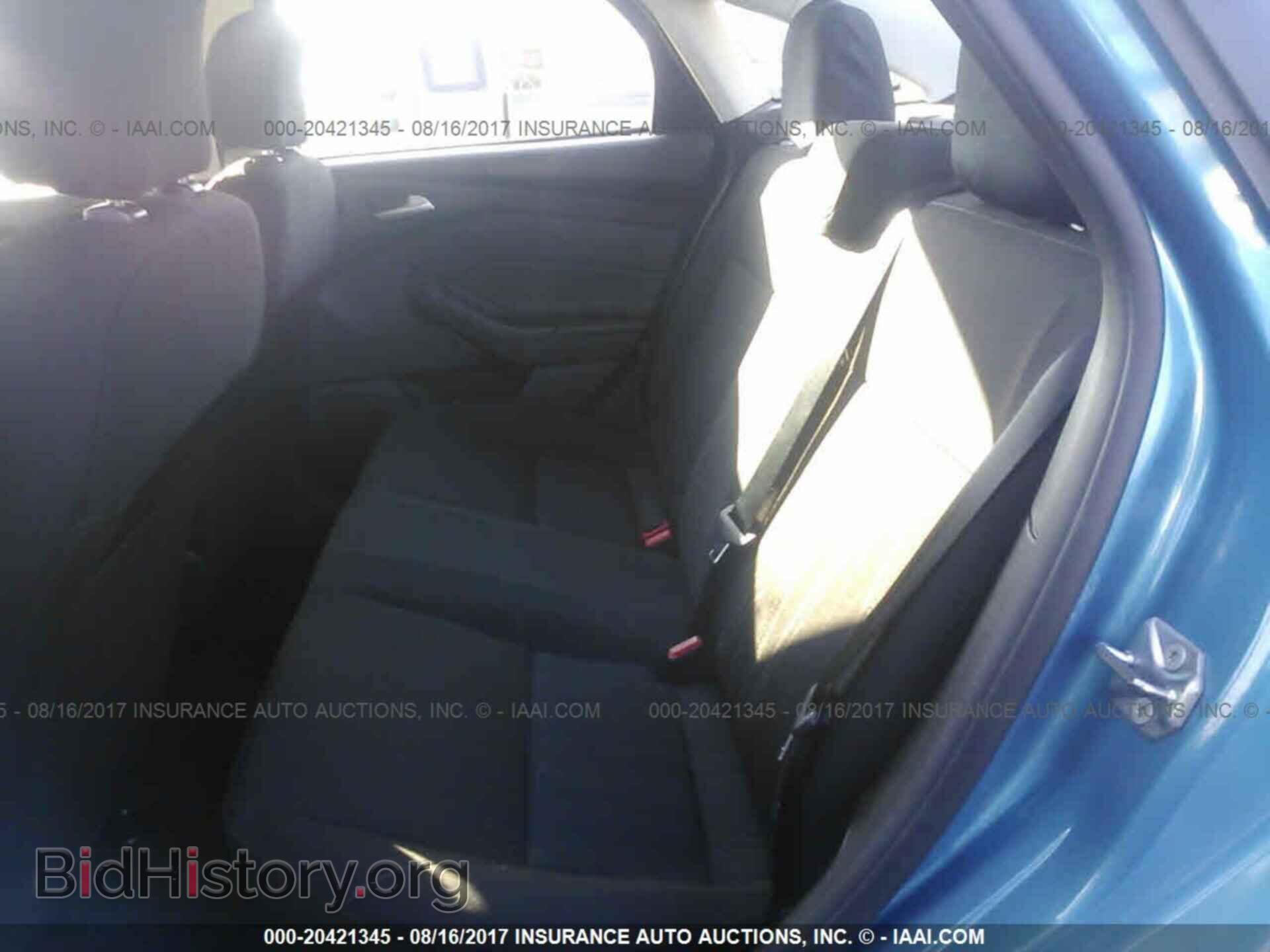 2017 Ford Focus - VIN: 1FADP3H28HL241213 - Photo 8