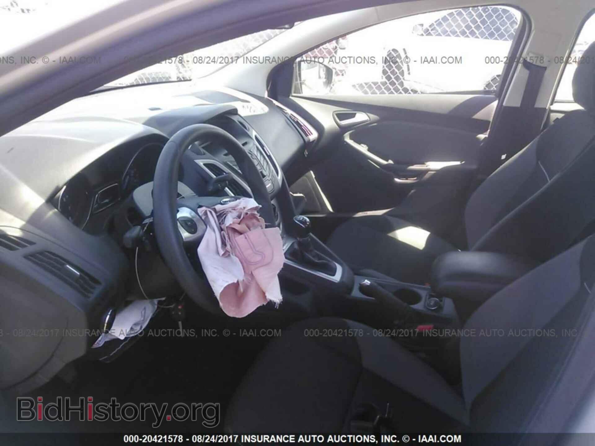 2013 Ford Focus - VIN: 1FADP3F22DL353700 - Photo 5