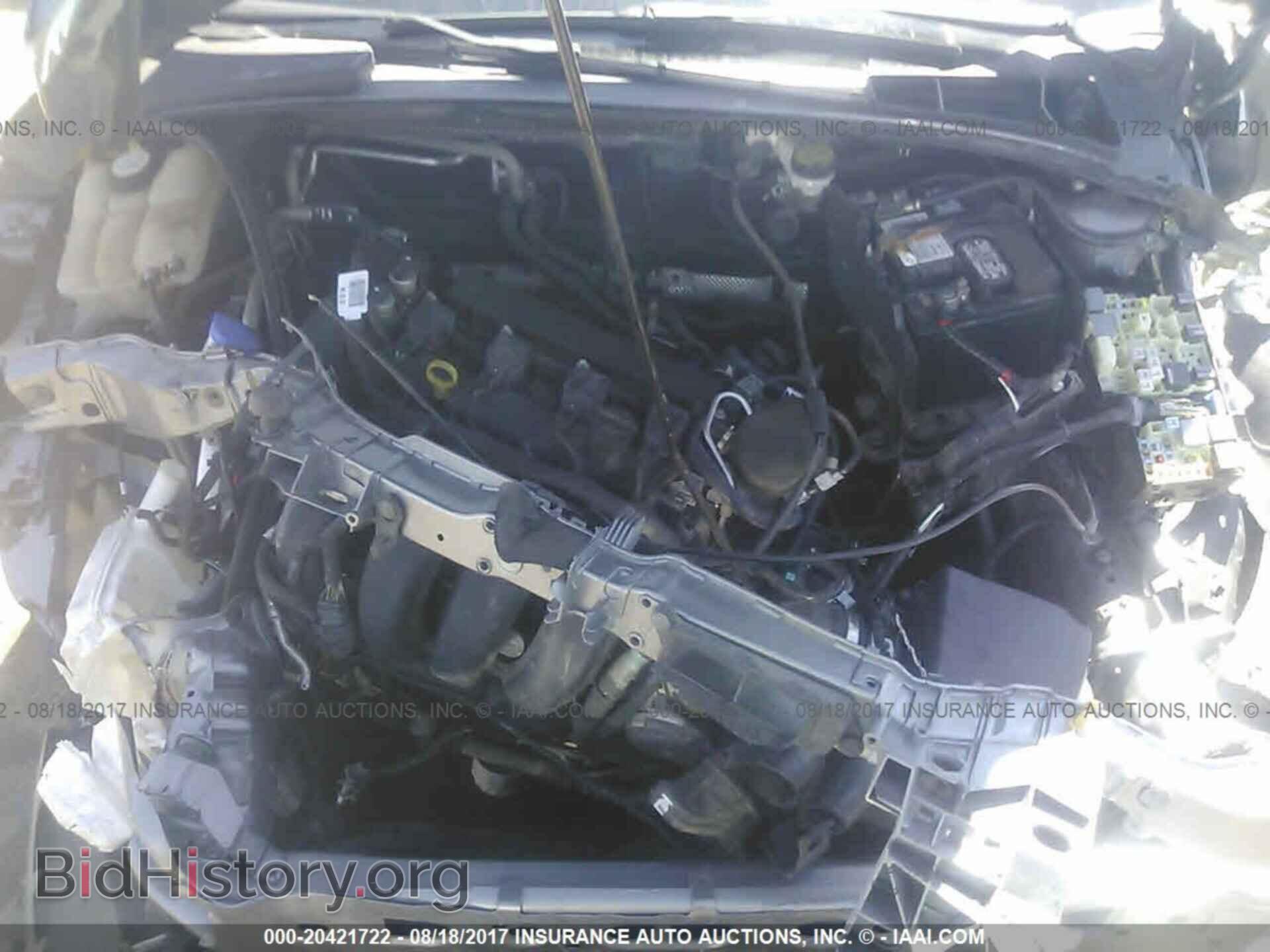 2012 Ford Focus - VIN: 1FAHP3F26CL301079 - Photo 10