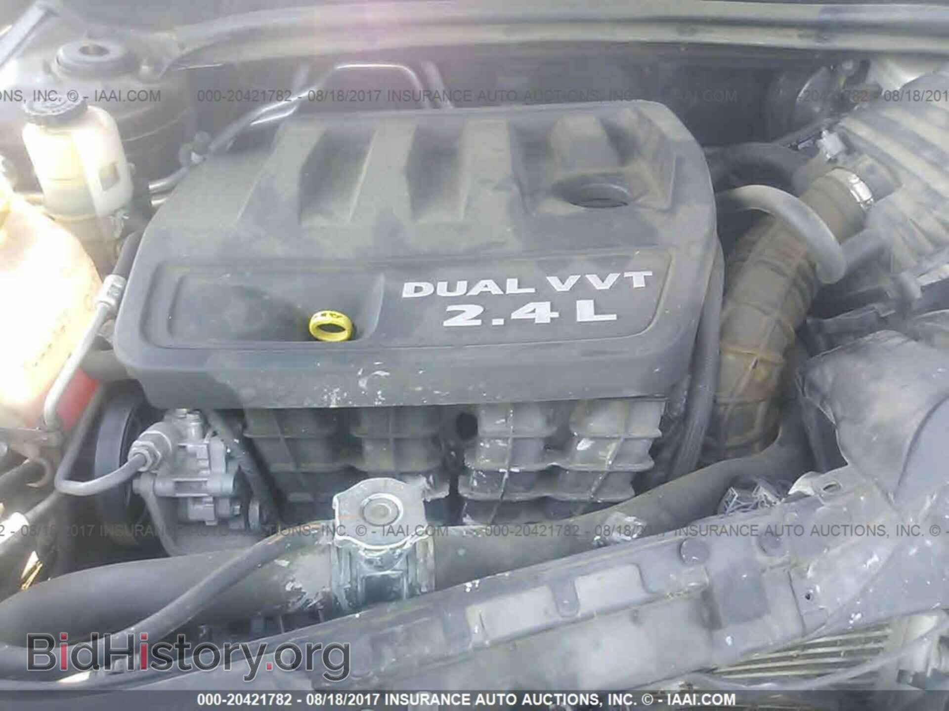 2012 Chrysler 200 - VIN: 1C3CCBCB8CN197847 - Фото 10