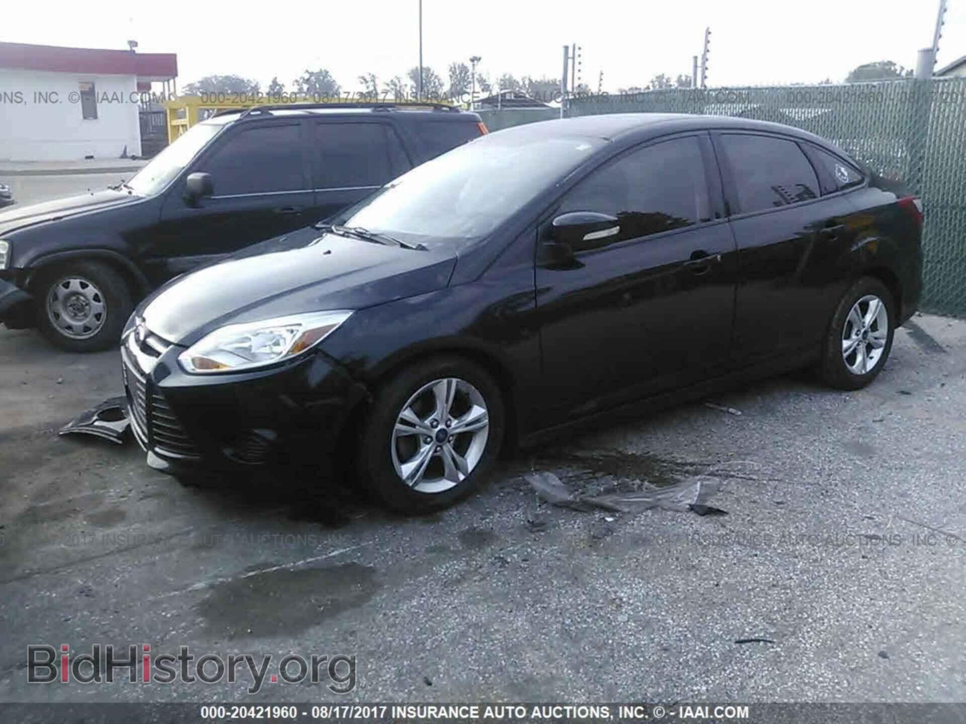 2013 Ford Focus - VIN: 1FADP3F2XDL314739 - Фото 2