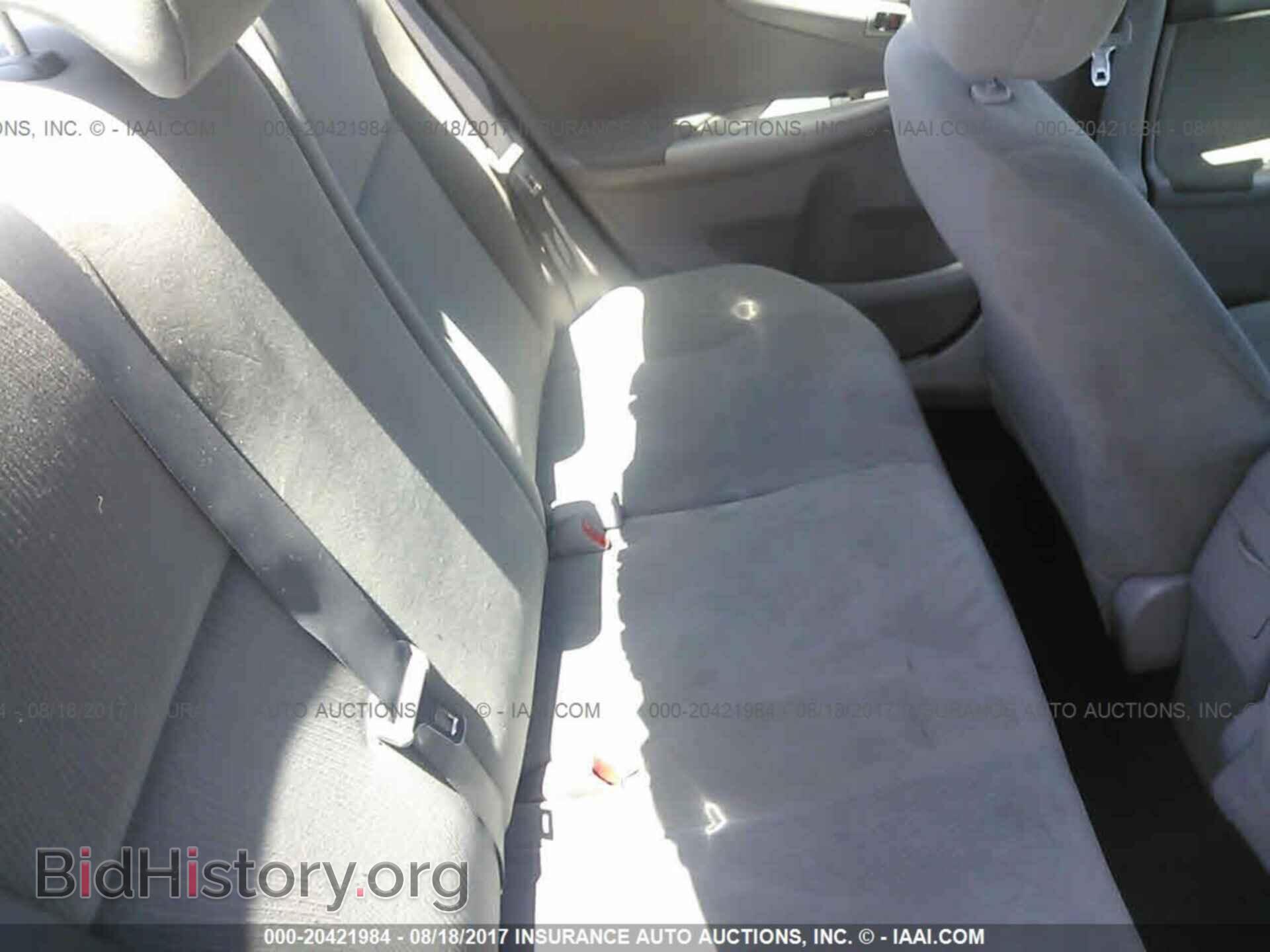 2011 Toyota Corolla - VIN: 2T1BU4EEXBC588359 - Фото 8