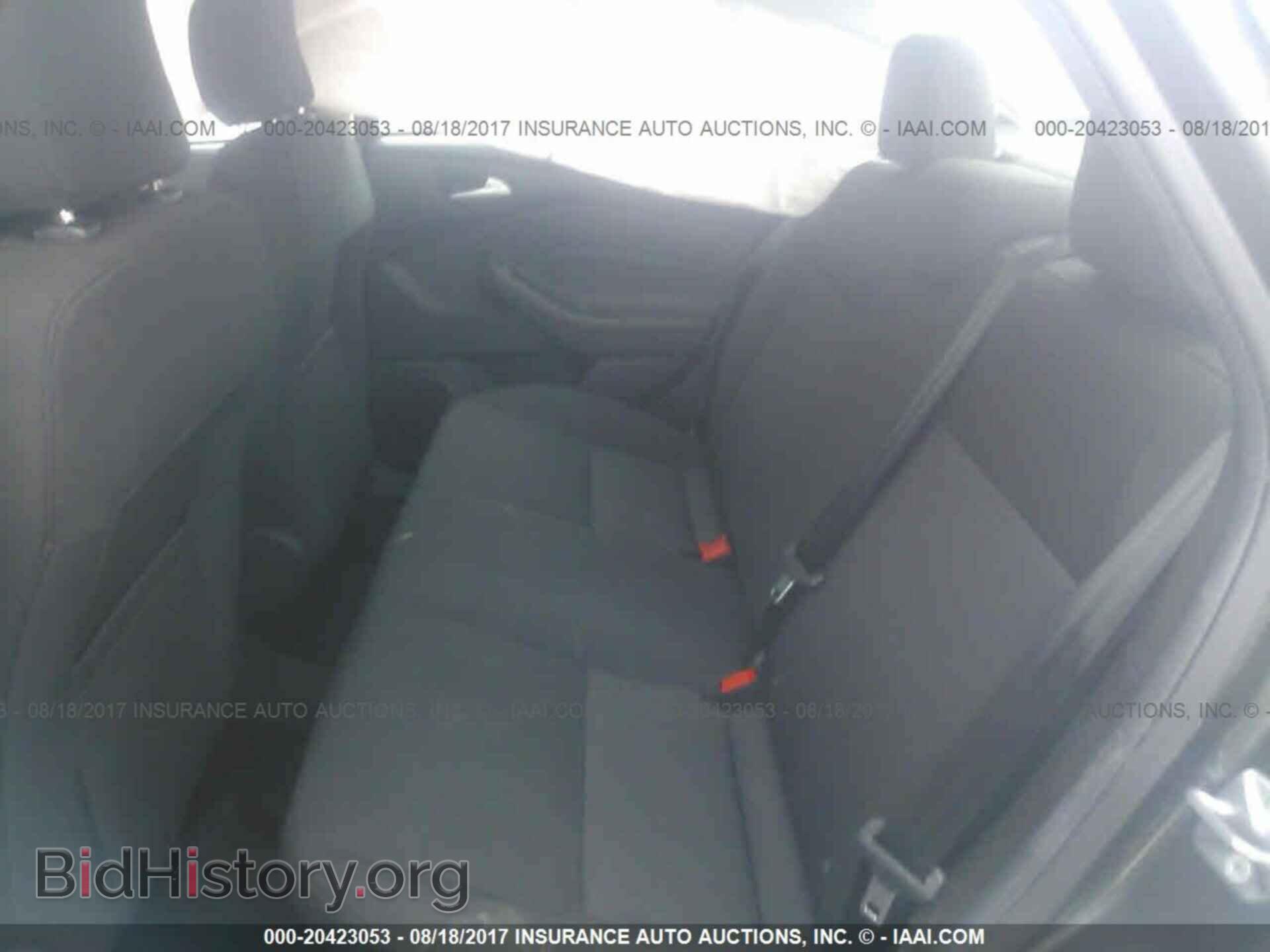 2017 Ford Focus - VIN: 1FADP3FE6HL290651 - Photo 8