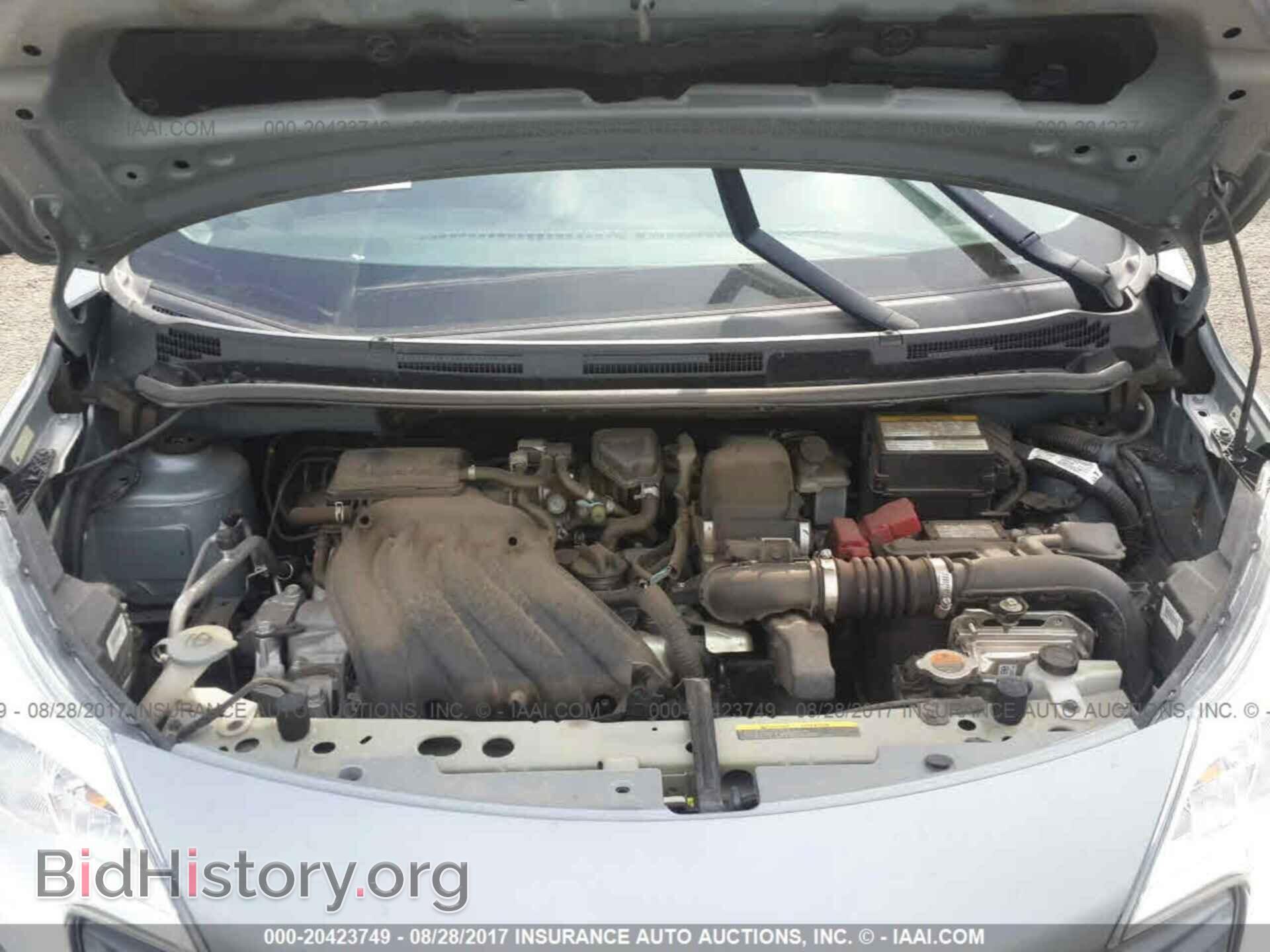 2015 Nissan Versa note - VIN: 3N1CE2CP2FL435331 - Photo 10