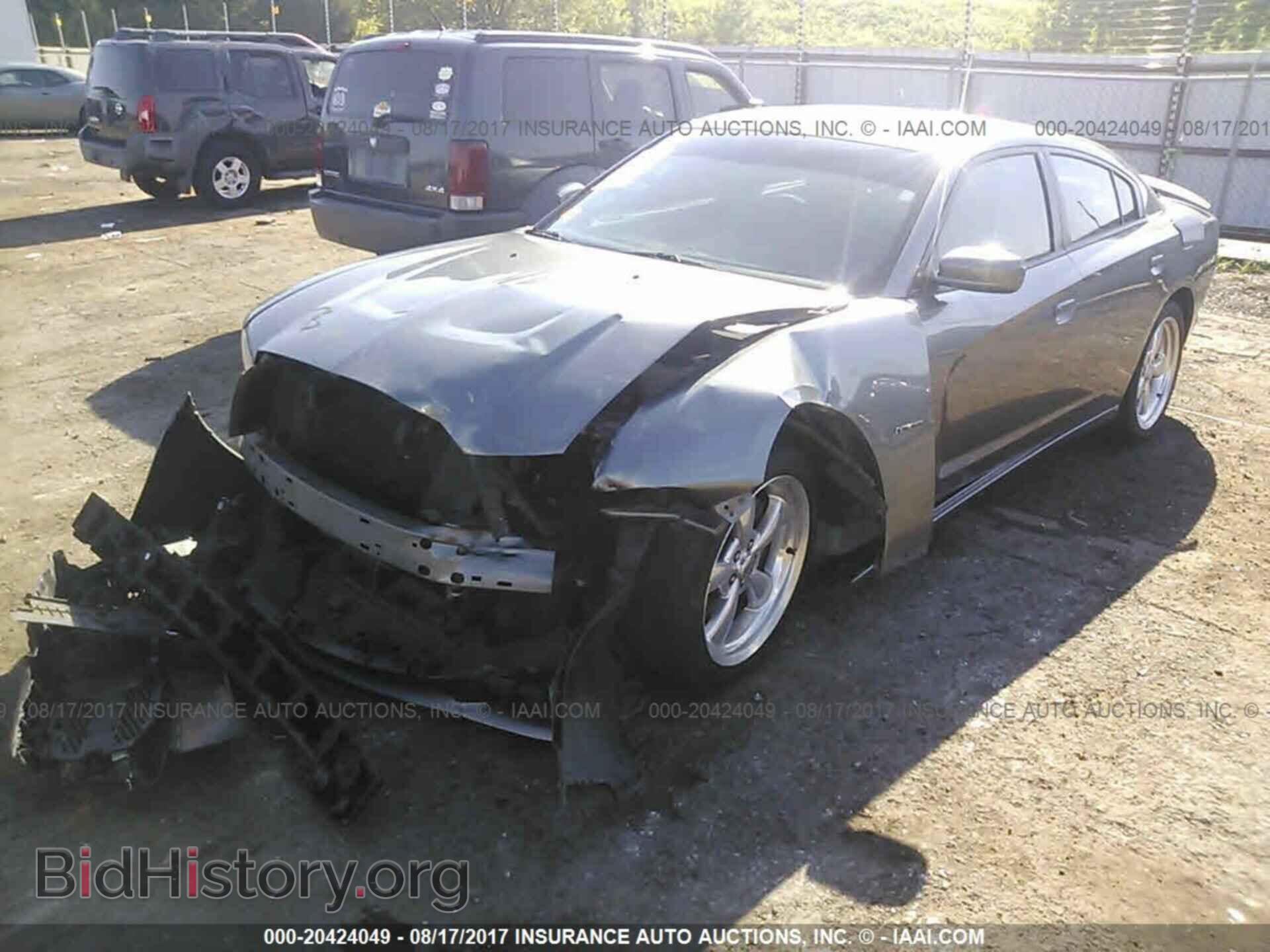 2012 Dodge Charger - VIN: 2C3CDXCT2CH244883 - Photo 2