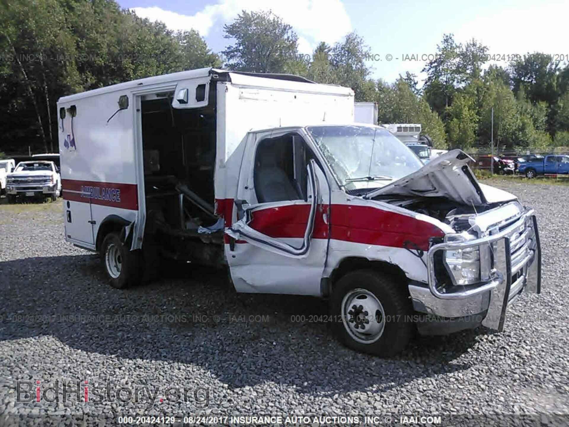 Photo 1FDWE3FS0FDA05024 - Ford Econoline 2015