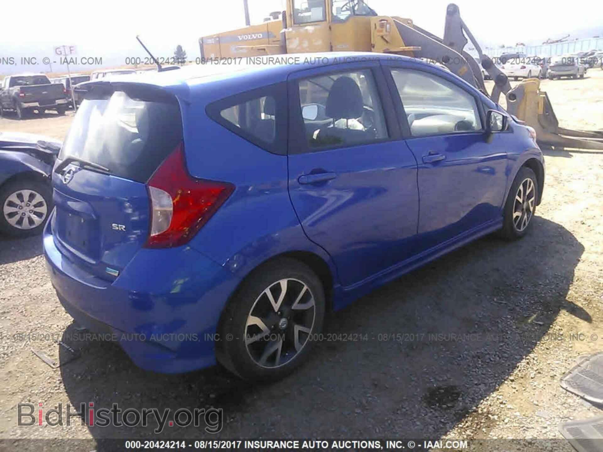2015 Nissan Versa note - VIN: 3N1CE2CP0FL399221 - Фото 4