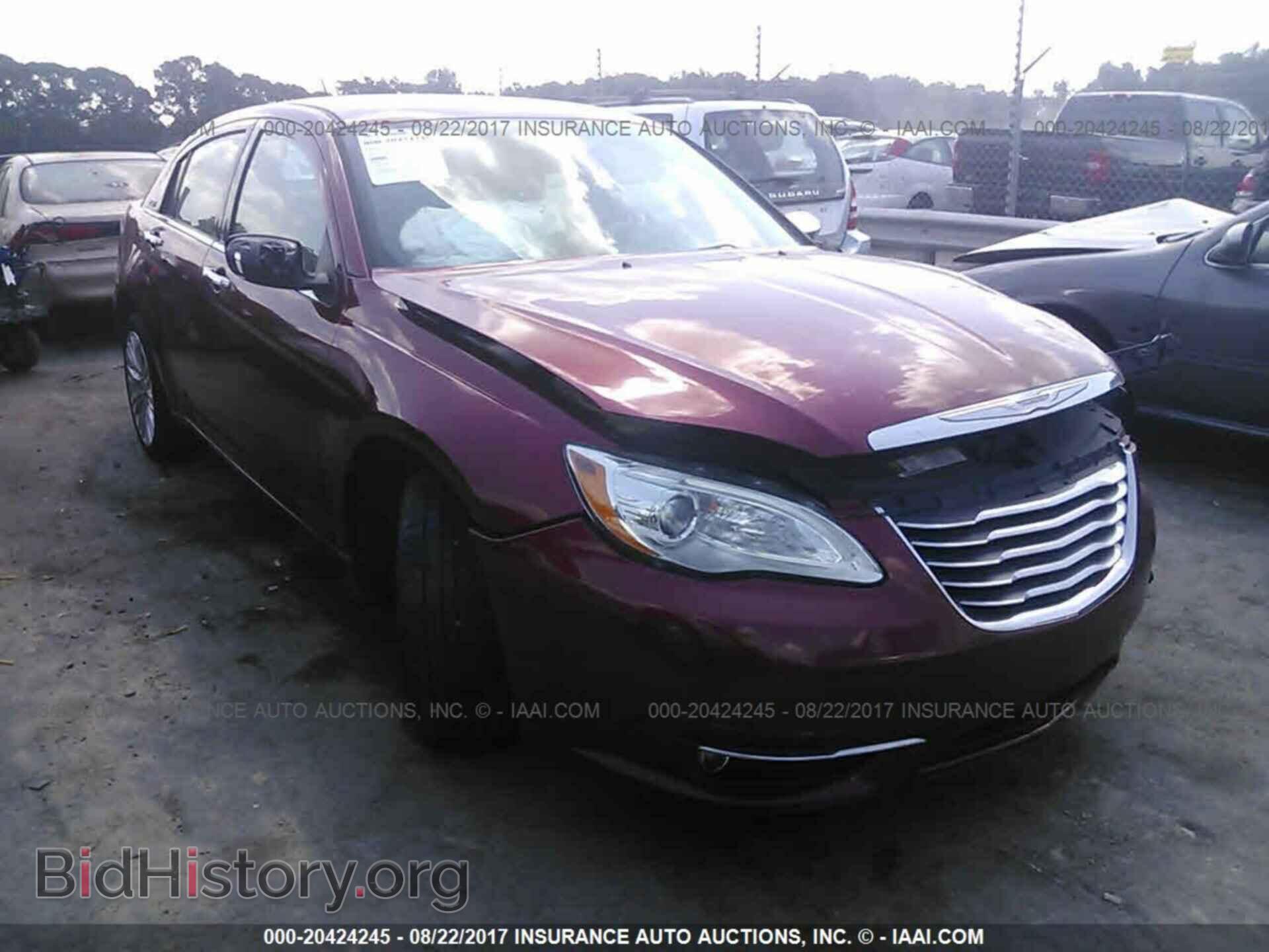 Photo 1C3BC2FBXBN626458 - Chrysler 200 2011