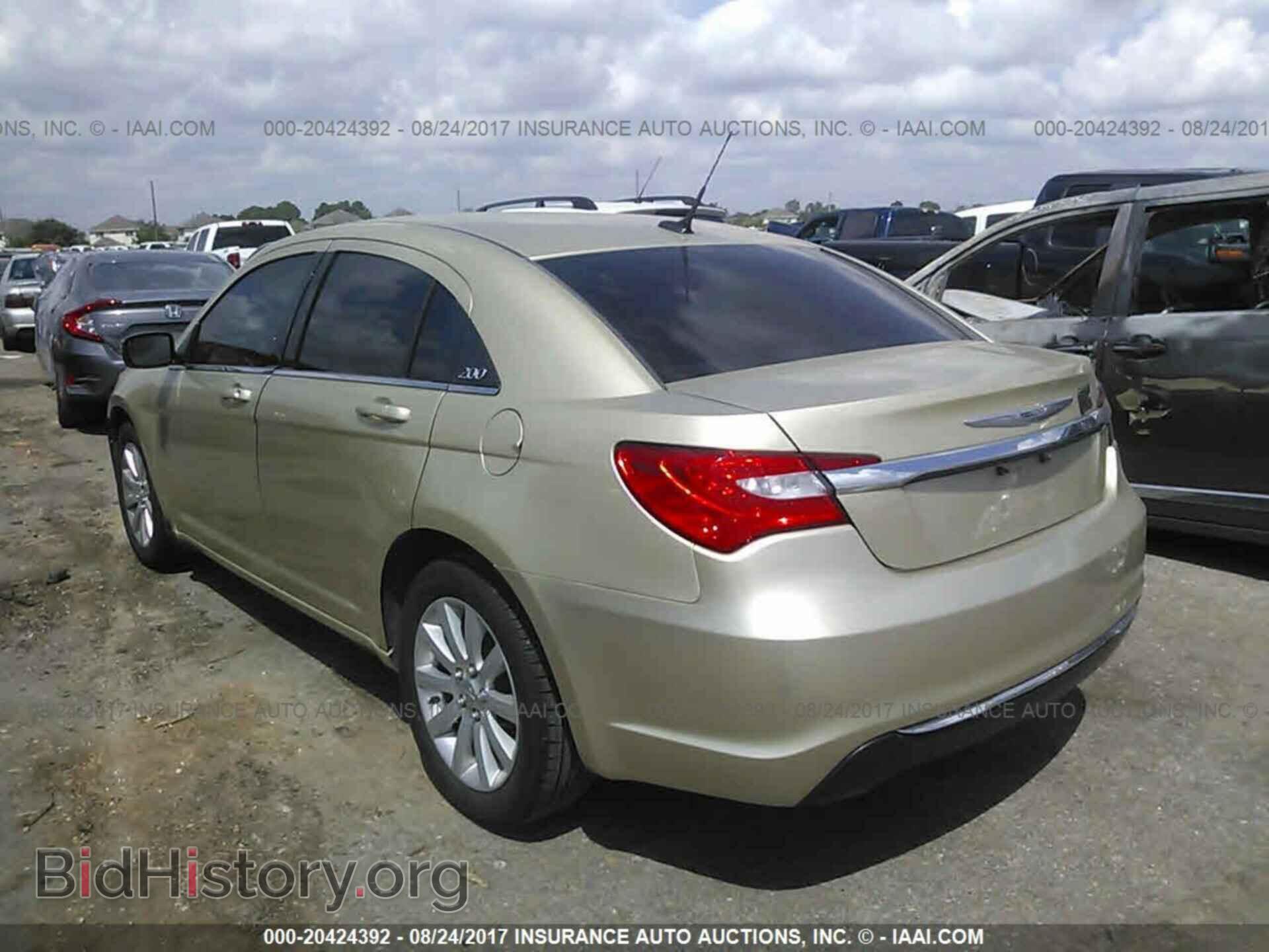 2011 Chrysler 200 - VIN: 1C3BC4FB4BN522351 - Фото 3