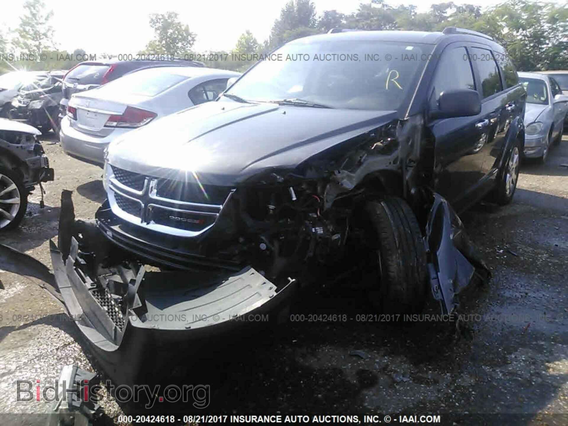 2015 Dodge Journey - VIN: 3C4PDCAB1FT714851 - Фото 2