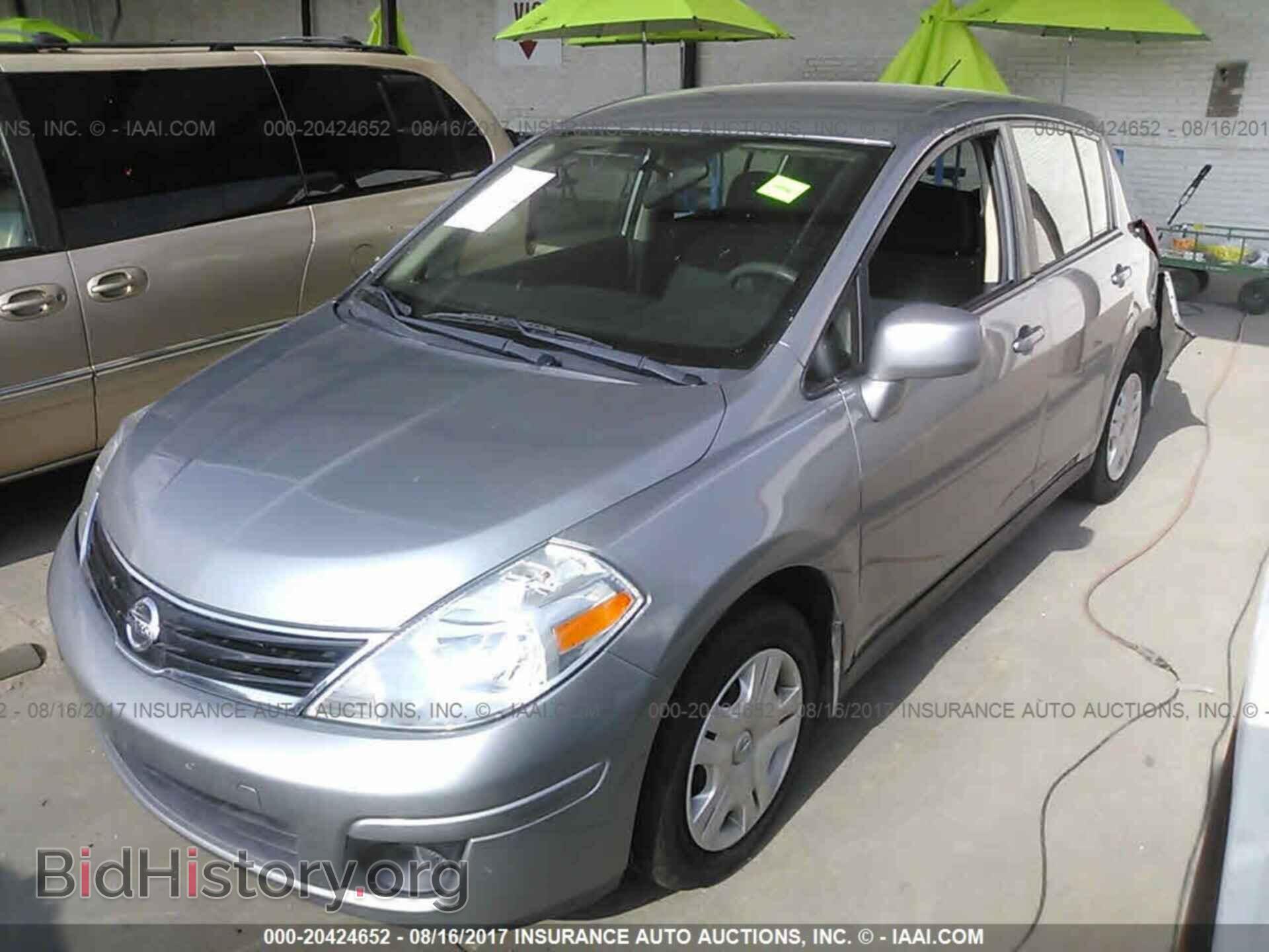 2011 Nissan Versa - VIN: 3N1BC1CP4BL383304 - Photo 2
