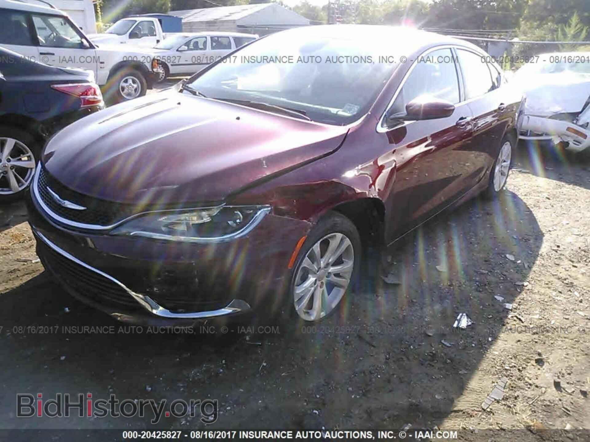2016 Chrysler 200 - VIN: 1C3CCCAB2GN130532 - Photo 2