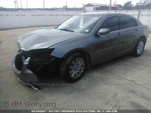 2012 Chrysler 200 - VIN: 1C3CCBAB4CN214324 - Фото 2