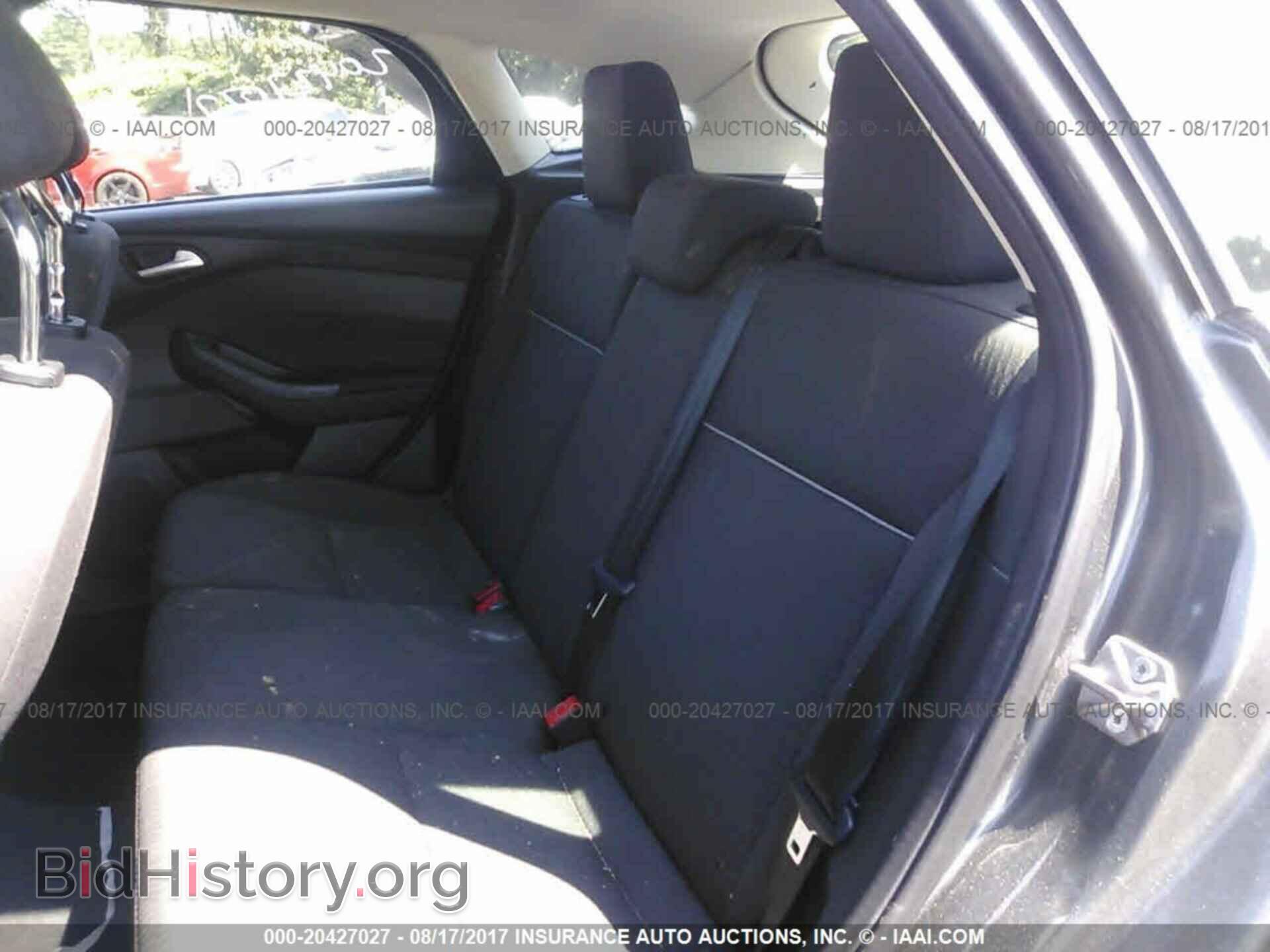 2012 Ford Focus - VIN: 1FAHP3M27CL339195 - Photo 8