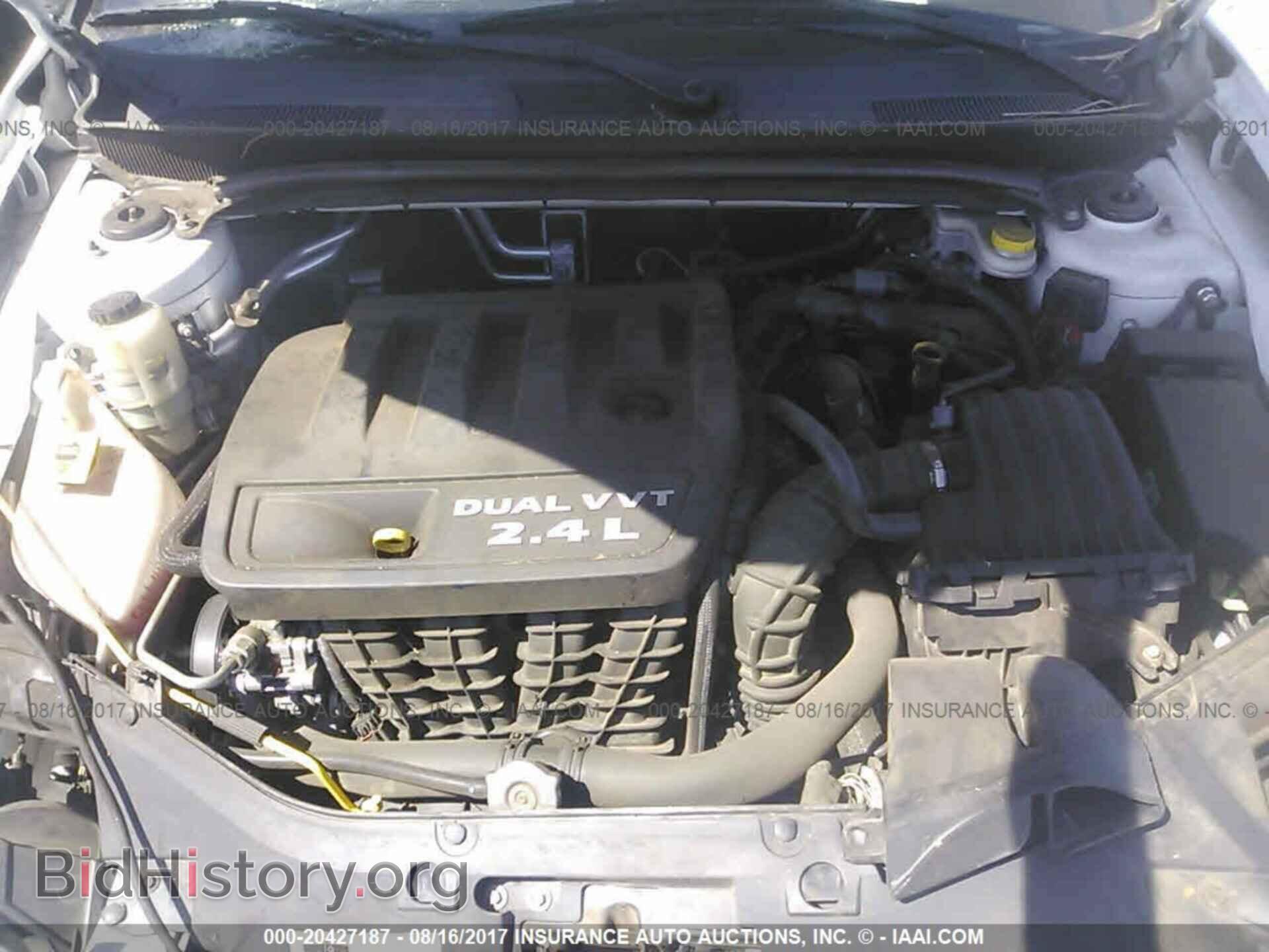 2014 Chrysler 200 - VIN: 1C3CCBBB4EN197557 - Photo 10